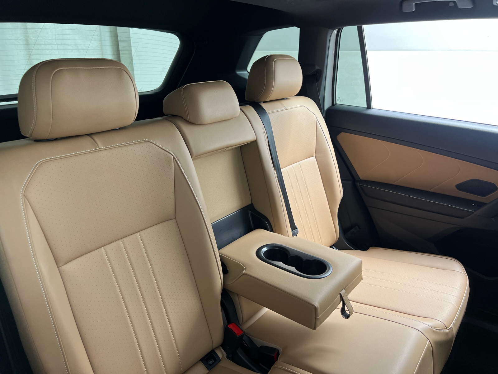 Thumbnail: 2024 Volkswagen Tiguan - 5