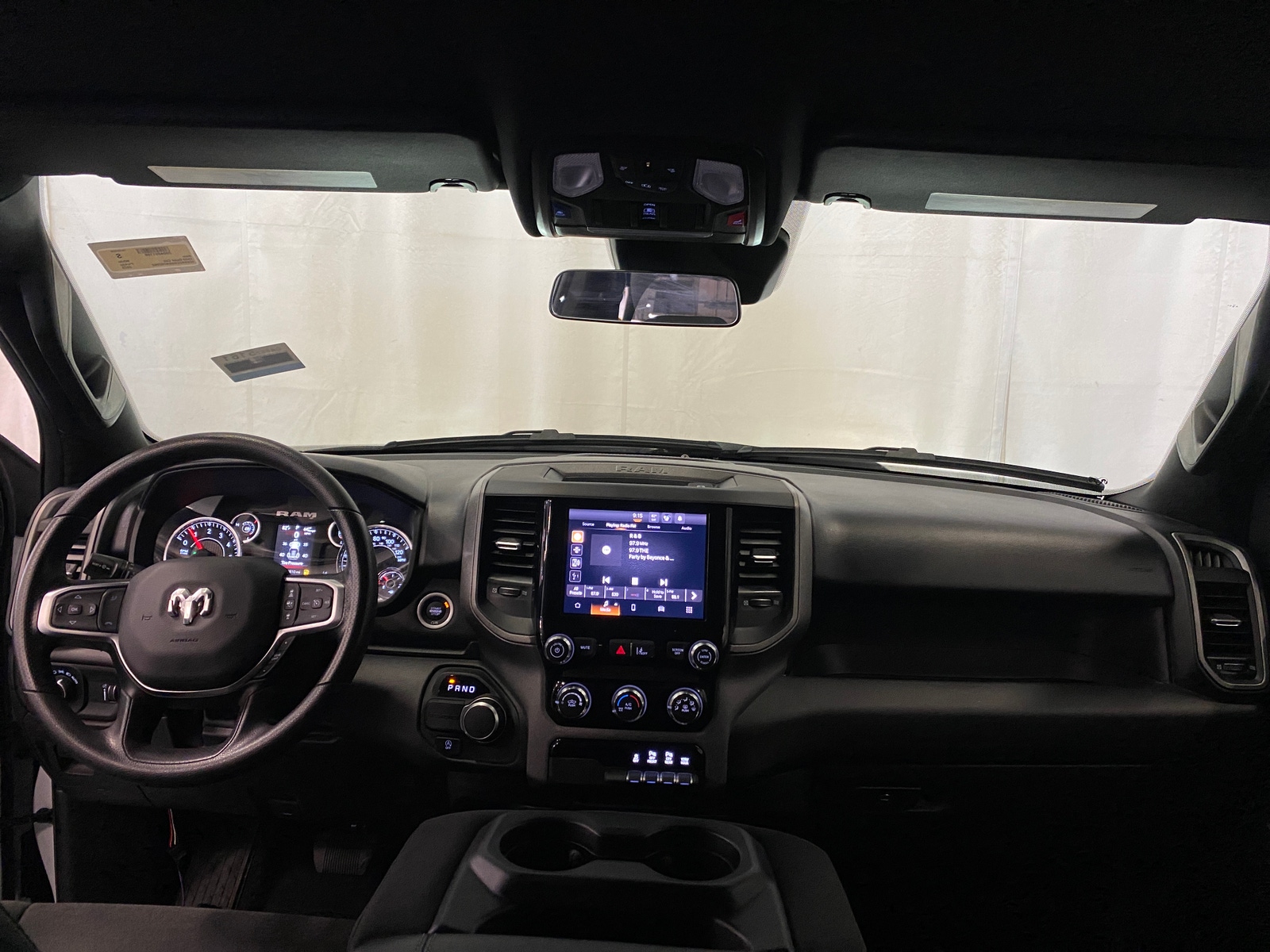 Thumbnail: 2025 RAM 1500 - 3
