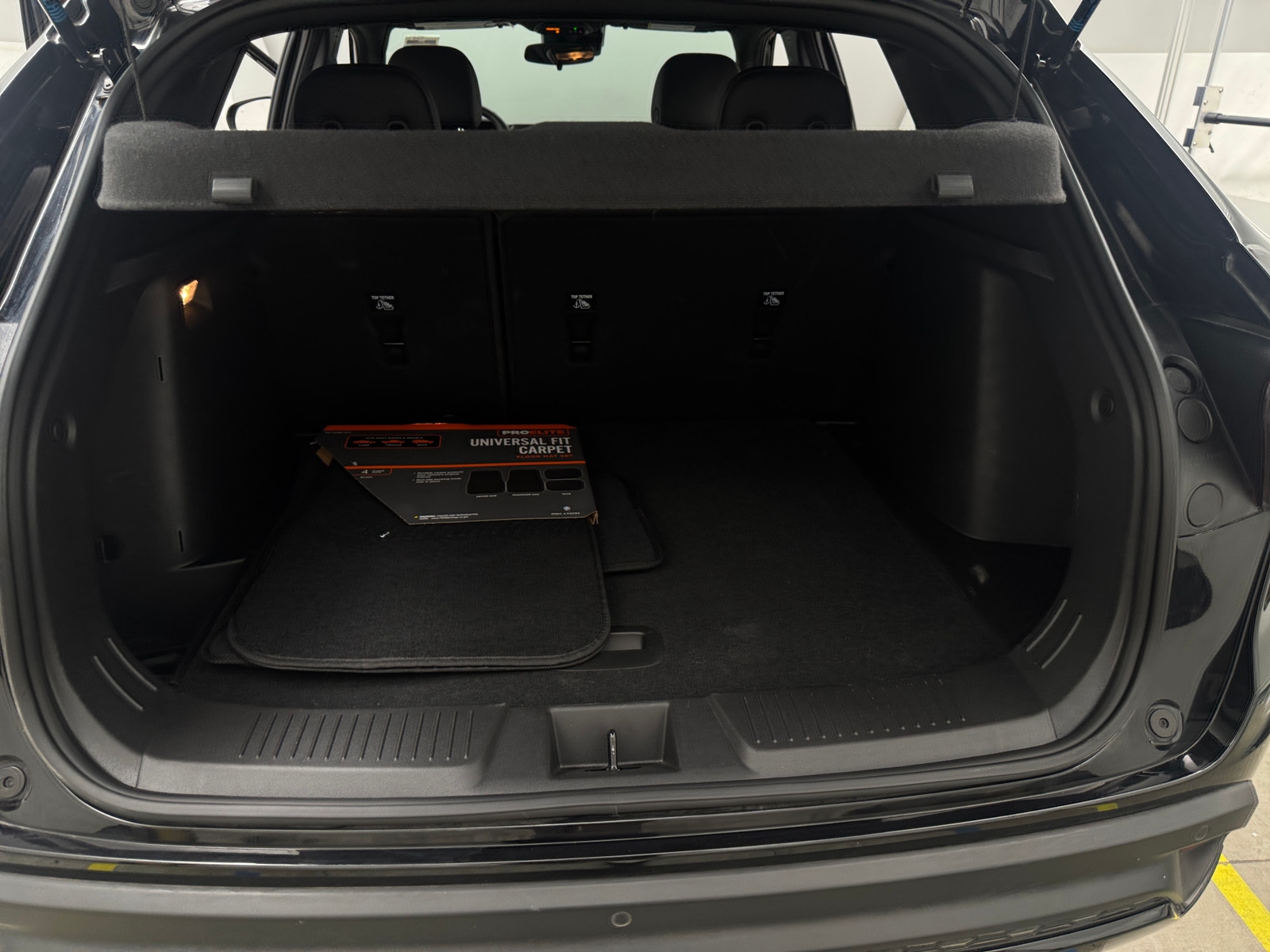 Thumbnail: 2025 Chevrolet Trax - 6