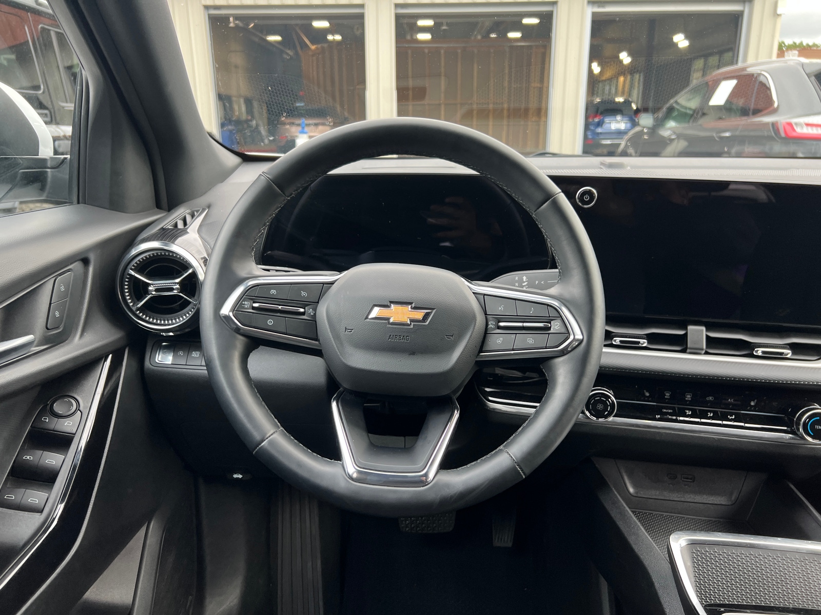 Thumbnail: 2025 Chevrolet Equinox - 5
