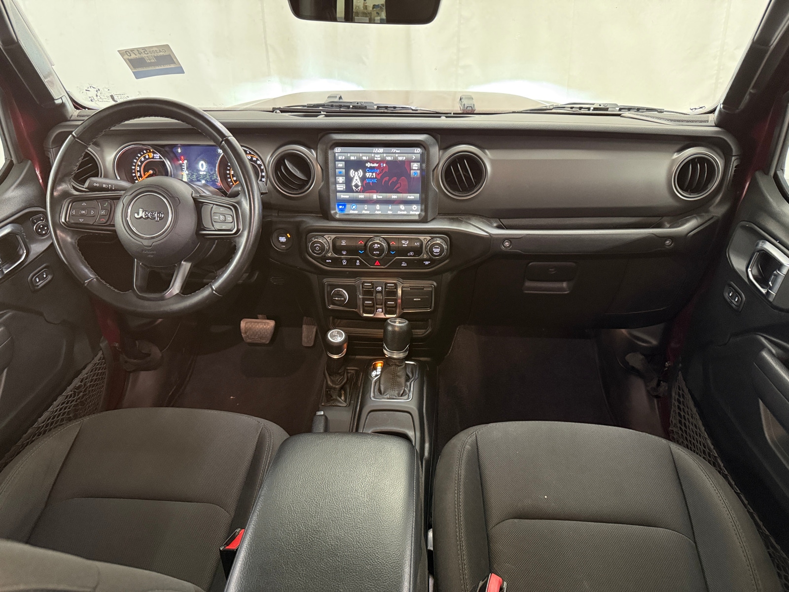 Thumbnail: 2022 Jeep Gladiator - 3