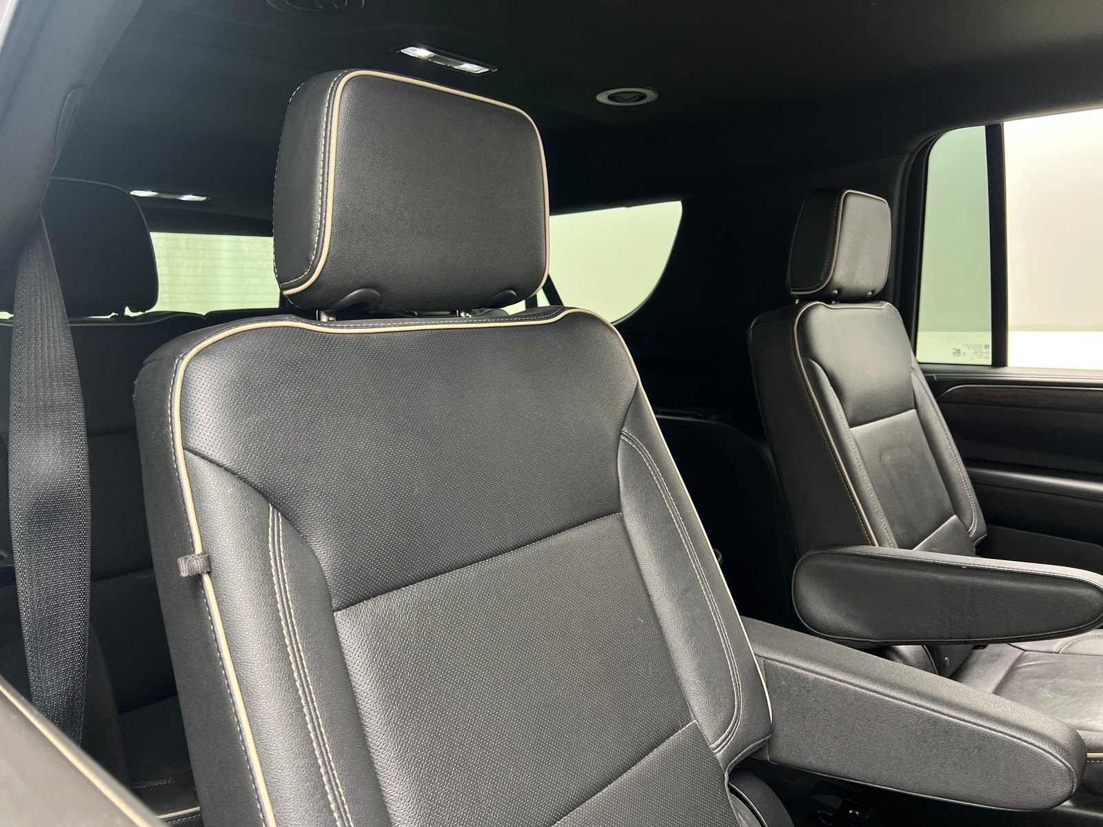 Thumbnail: 2023 Chevrolet Suburban - 5