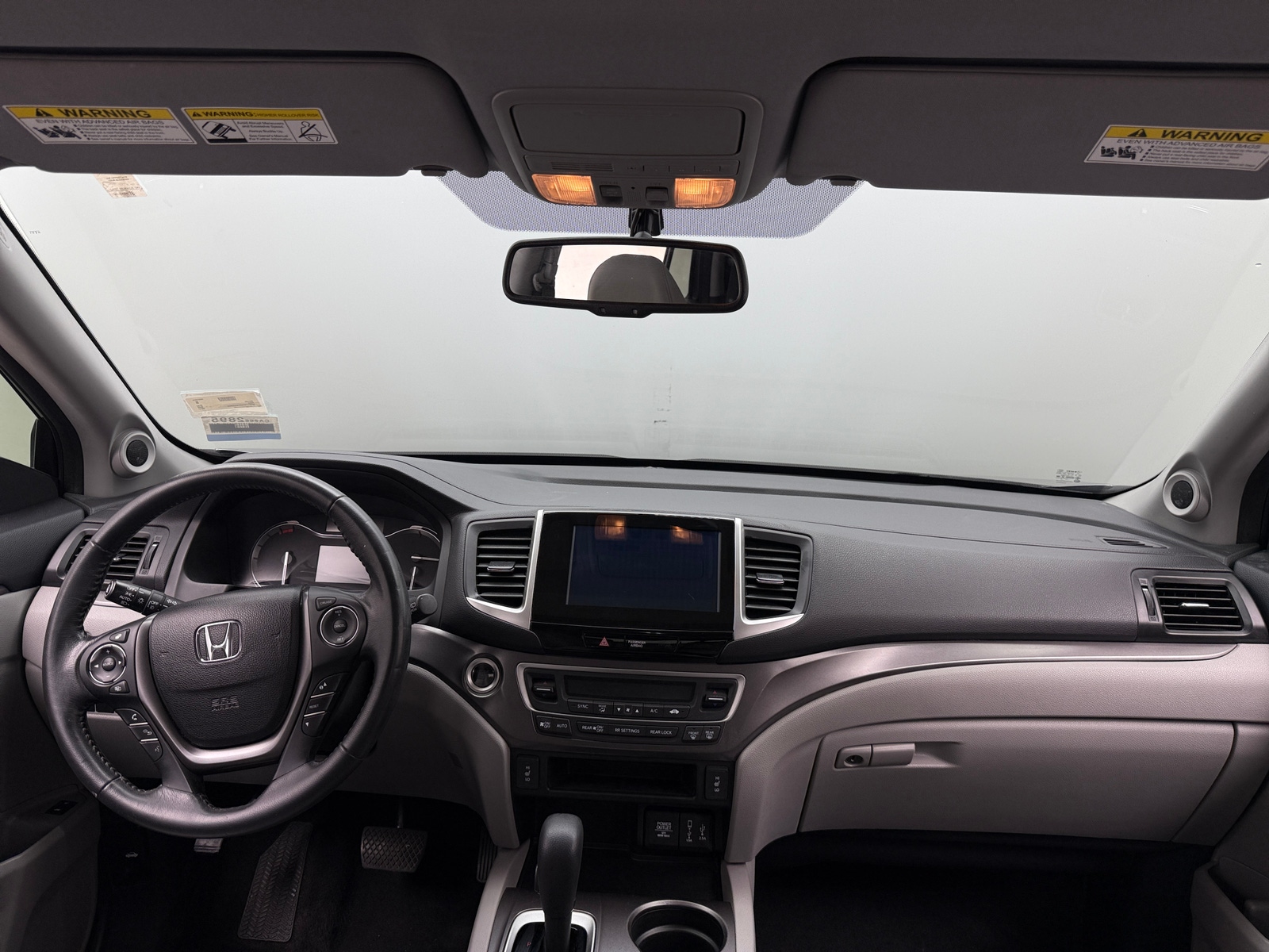 Thumbnail: 2017 Honda Pilot - 2