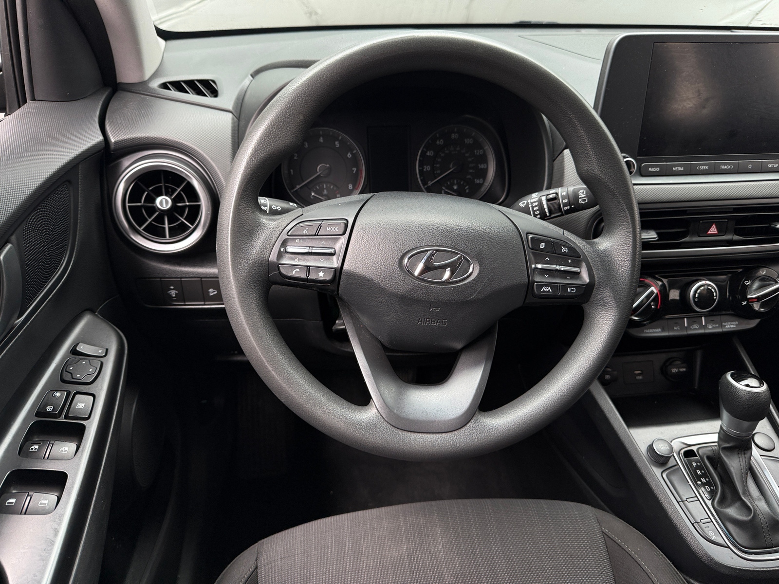 Thumbnail: 2023 Hyundai Kona - 5