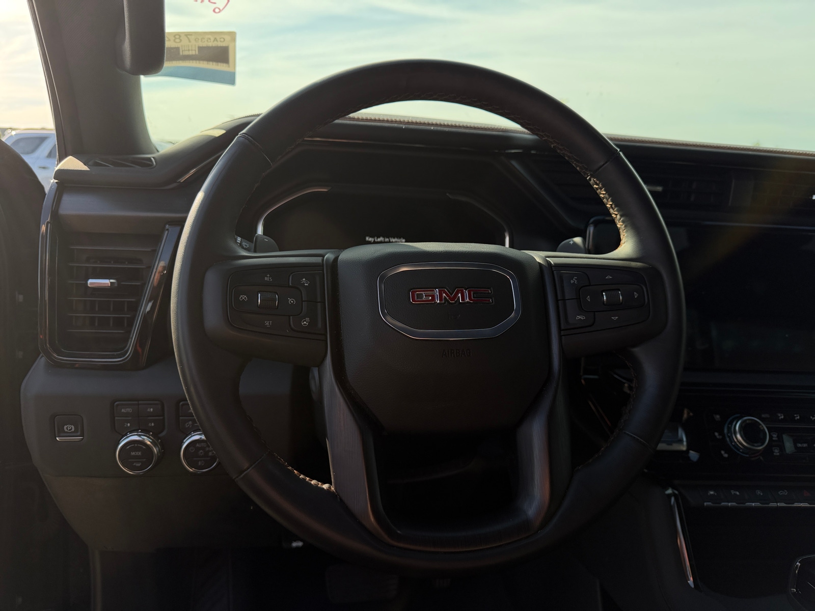 Thumbnail: 2025 GMC Sierra 1500 - 4
