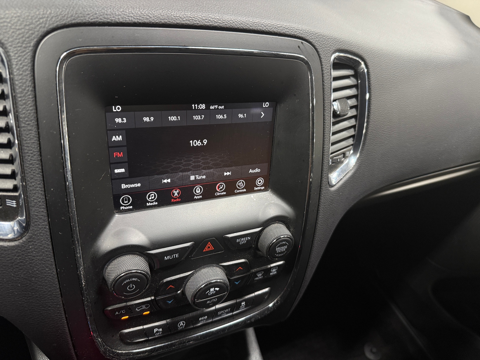 Thumbnail: 2018 Dodge Durango - 4