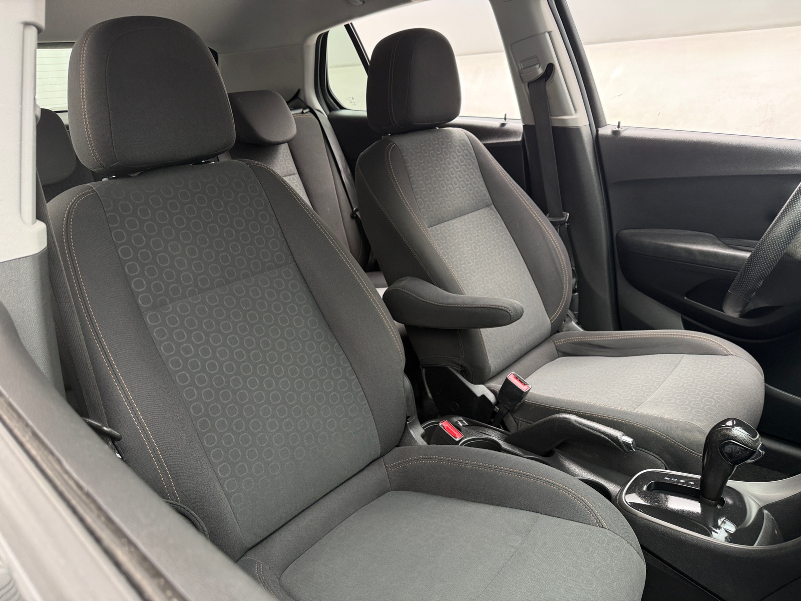 Thumbnail: 2019 Chevrolet Trax - 2