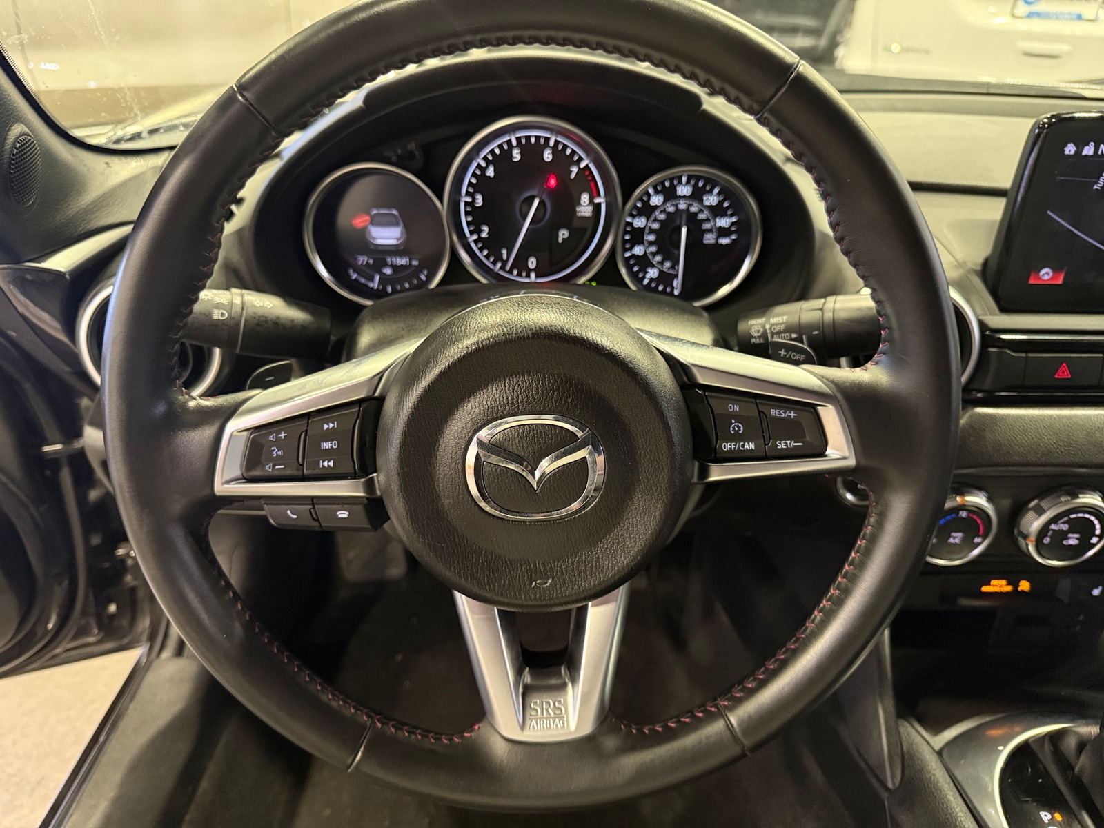 Thumbnail: 2019 Mazda MX-5 Miata - 4