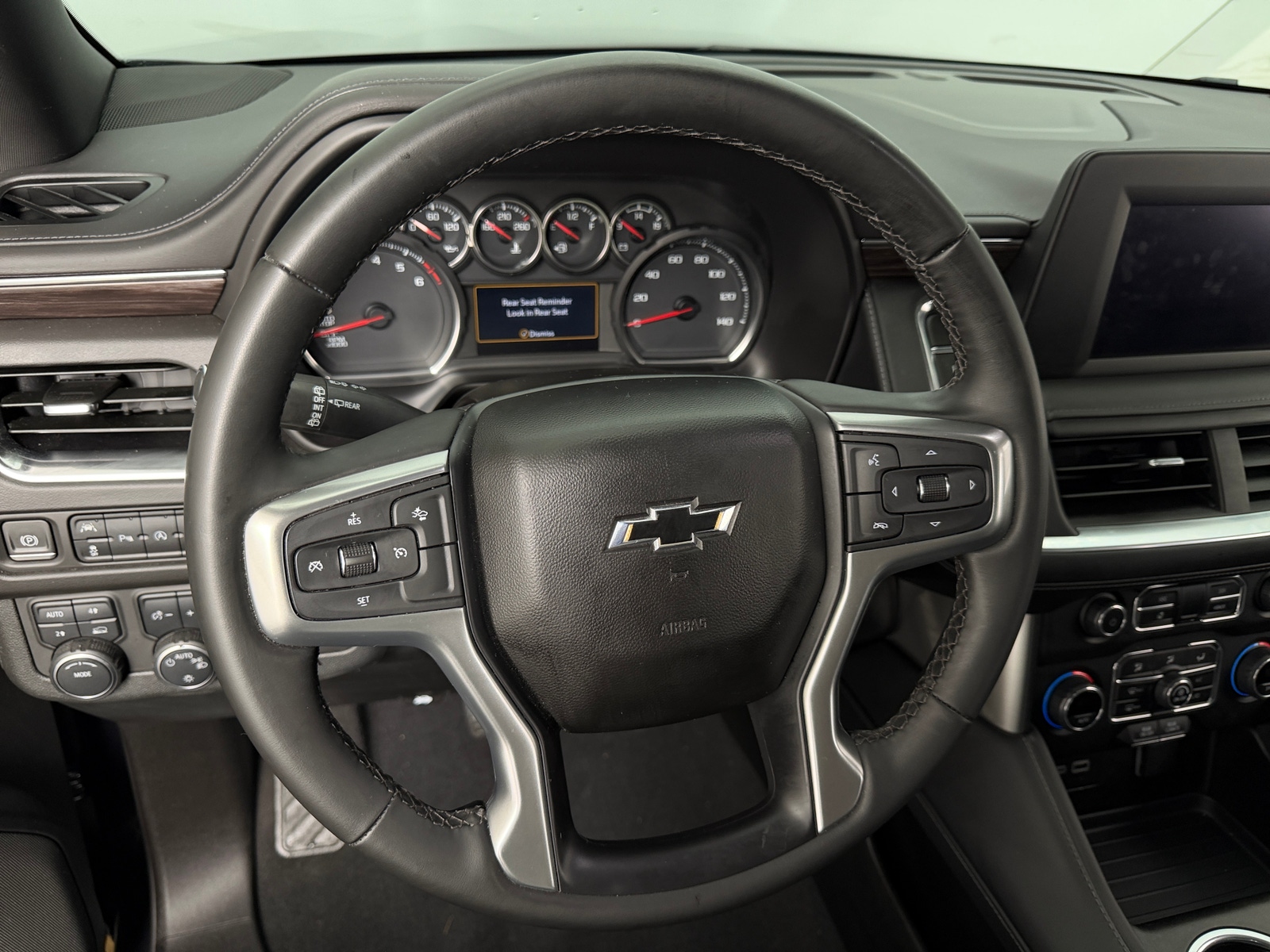 Thumbnail: 2024 Chevrolet Tahoe - 5