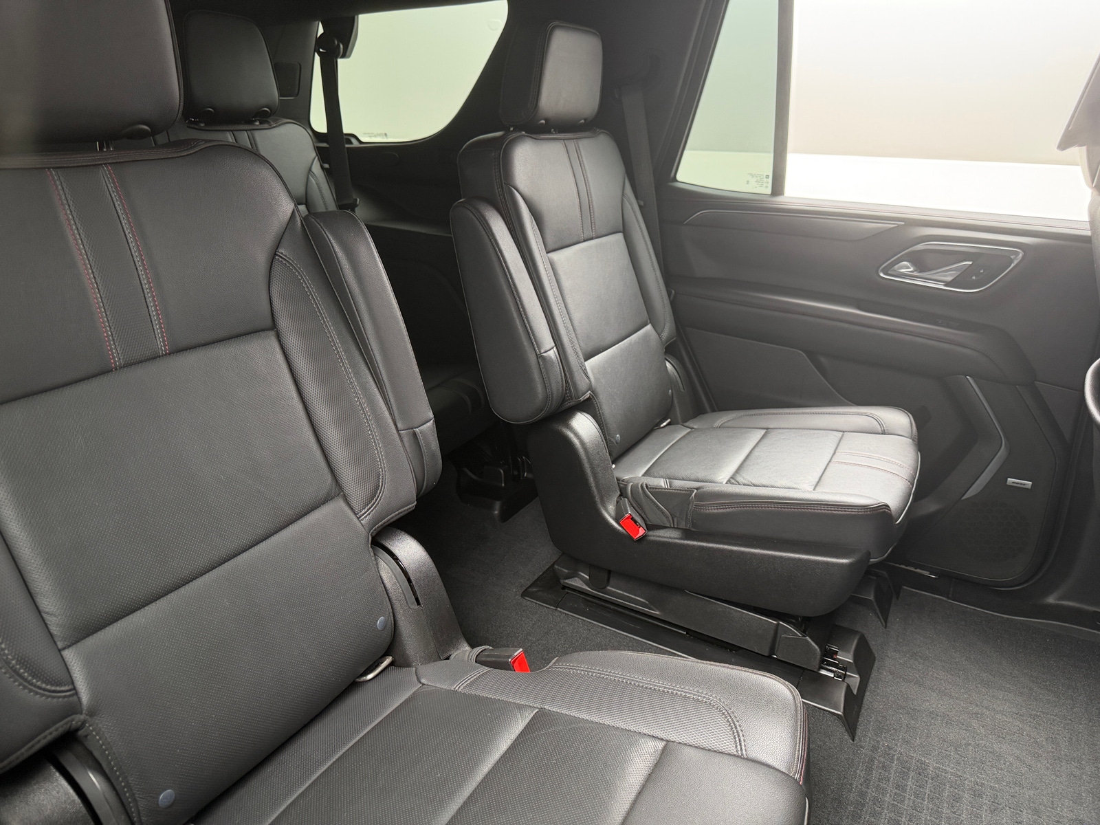 Thumbnail: 2021 Chevrolet Tahoe - 5