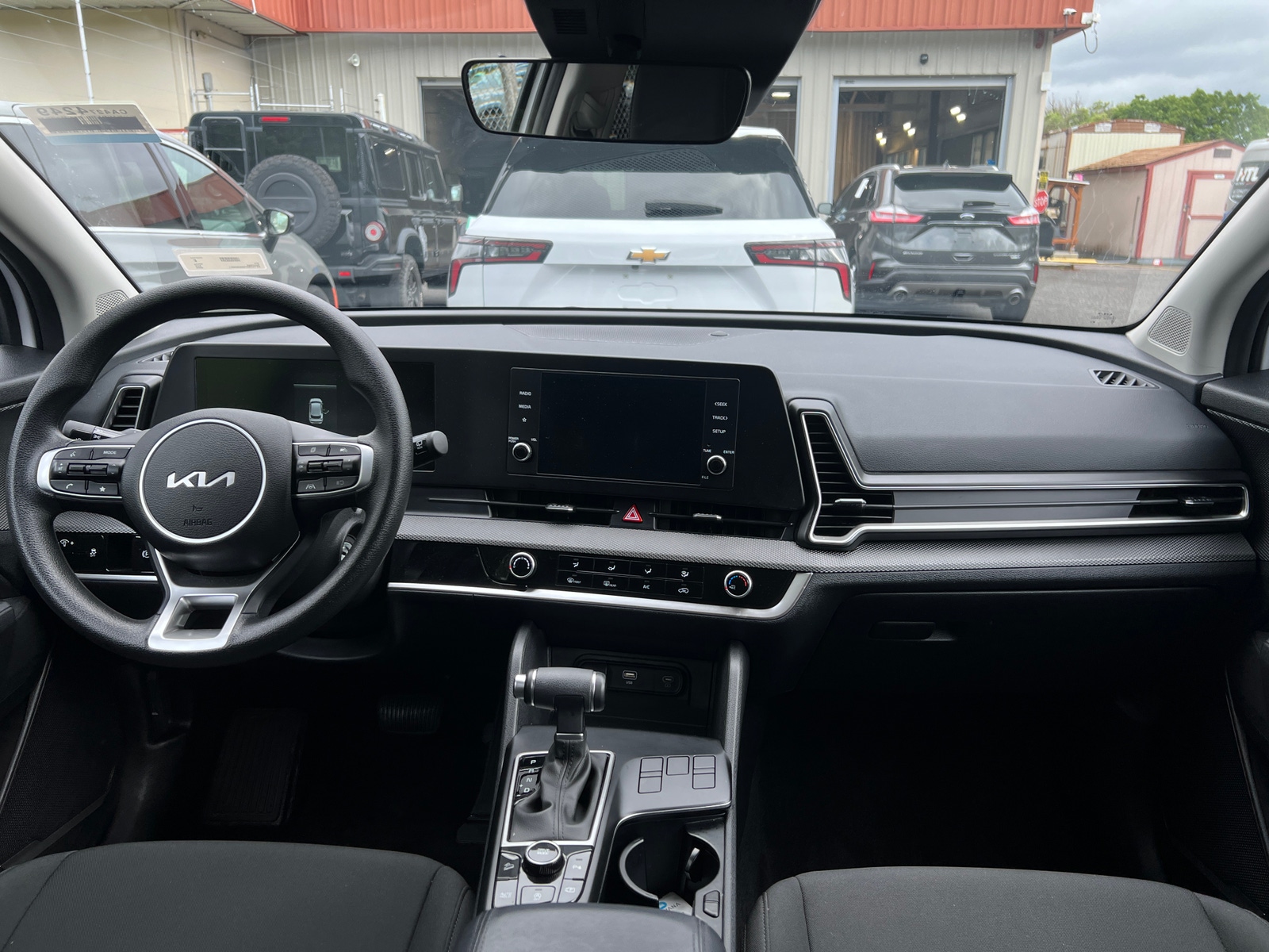 Thumbnail: 2025 Kia Sportage - 3