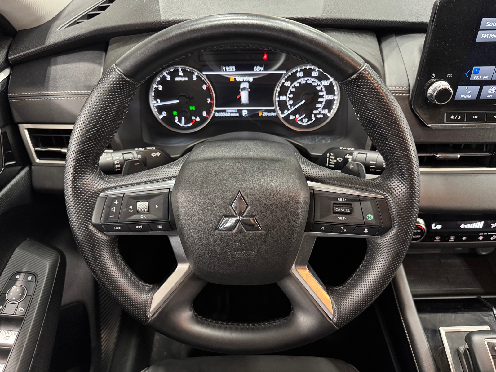 Thumbnail: 2022 Mitsubishi Outlander - 4