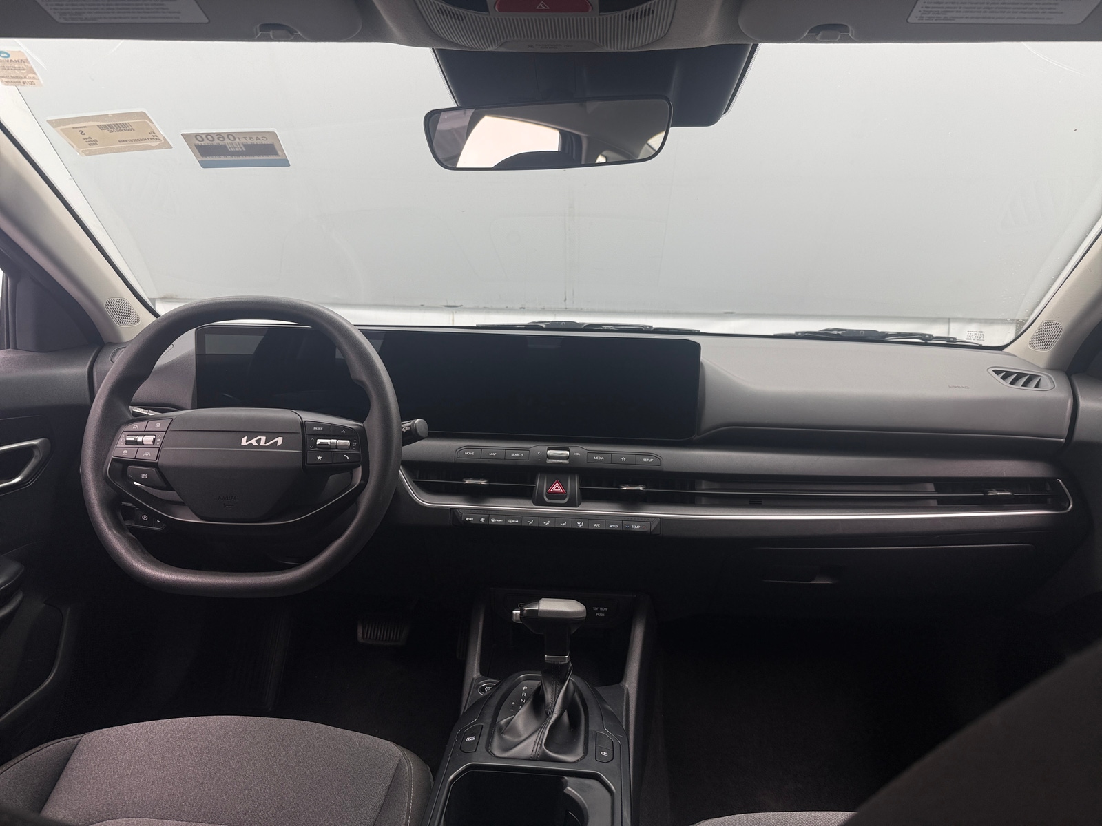 Thumbnail: 2025 Kia K4 - 3