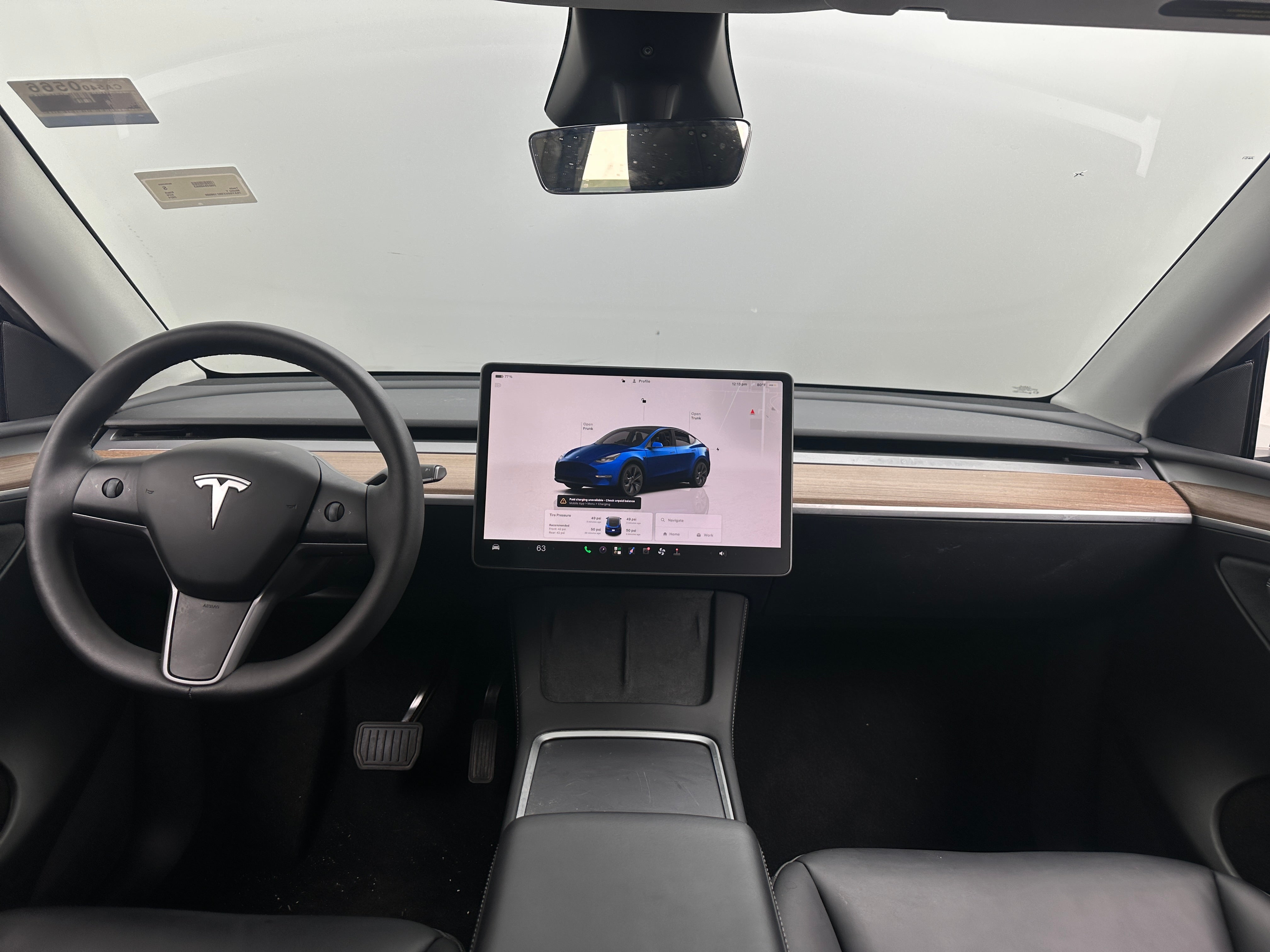 Used 2024 Tesla Model Y Long Range with VIN 7SAYGDEE9RF198508 for sale in Oak Creek, WI