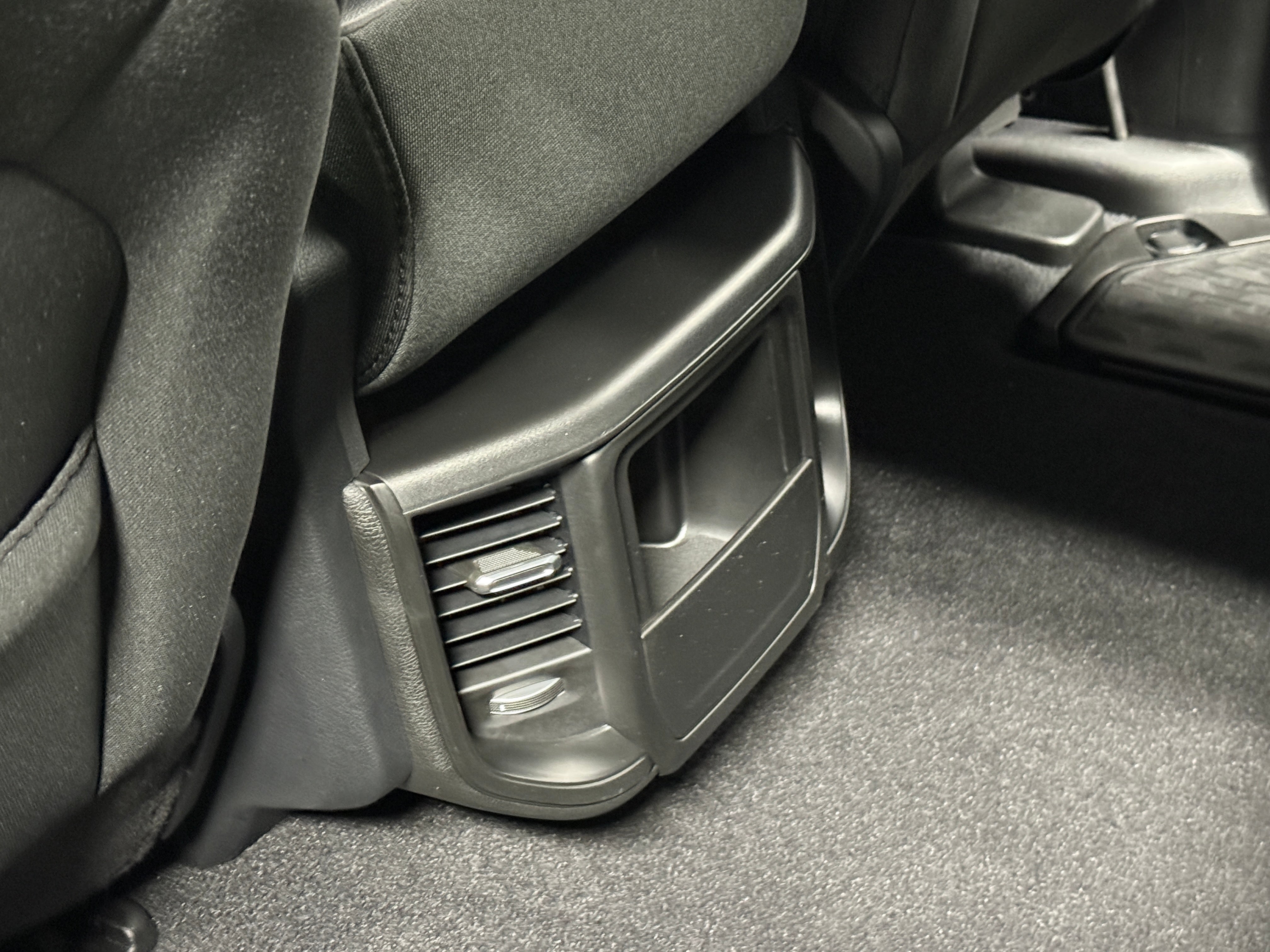 2025 RAM Ram 1500 Pickup Tradesman - Photo 9