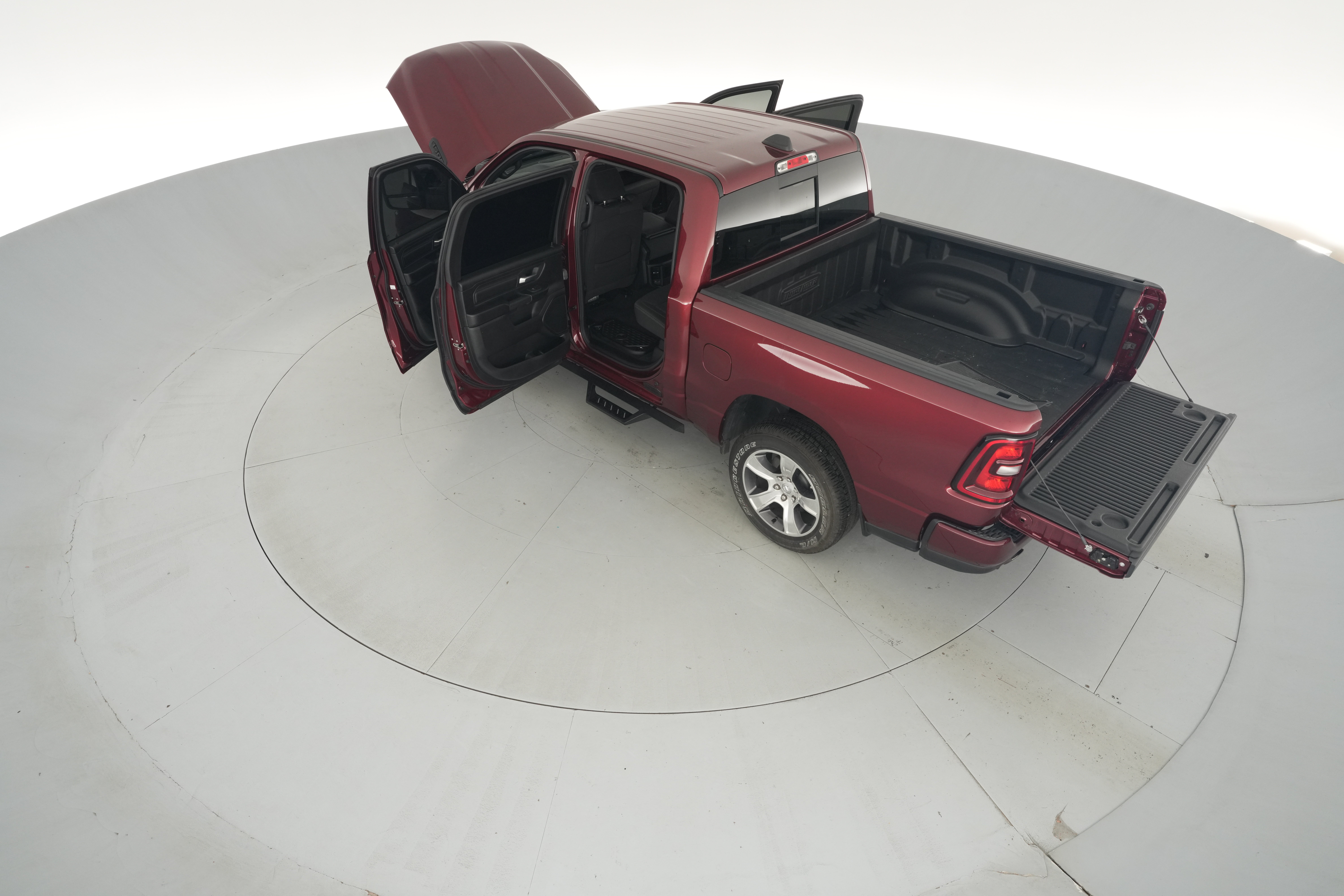 2025 RAM Ram 1500 Pickup Tradesman - Photo 43