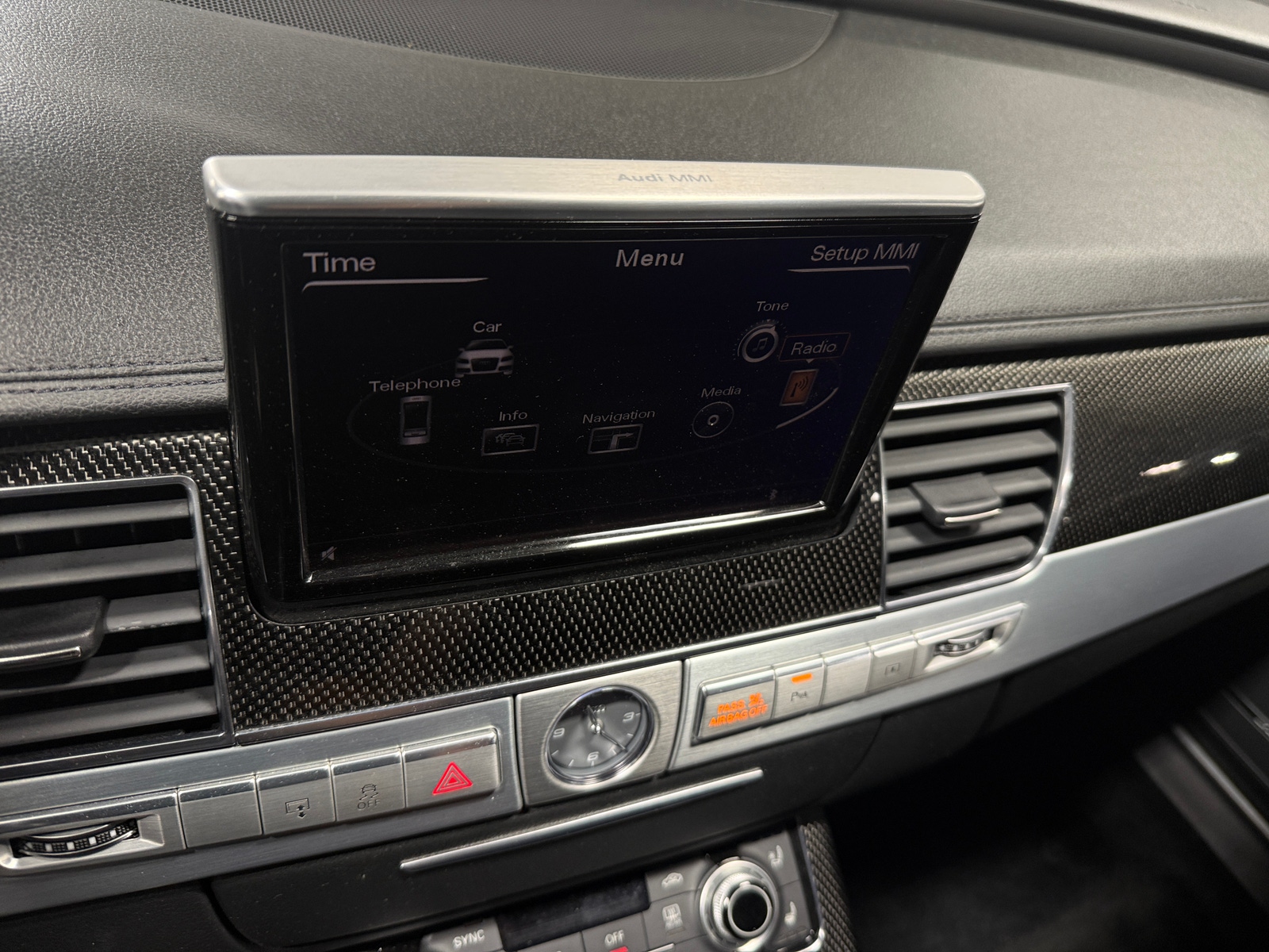 Thumbnail: 2015 Audi S8 - 3