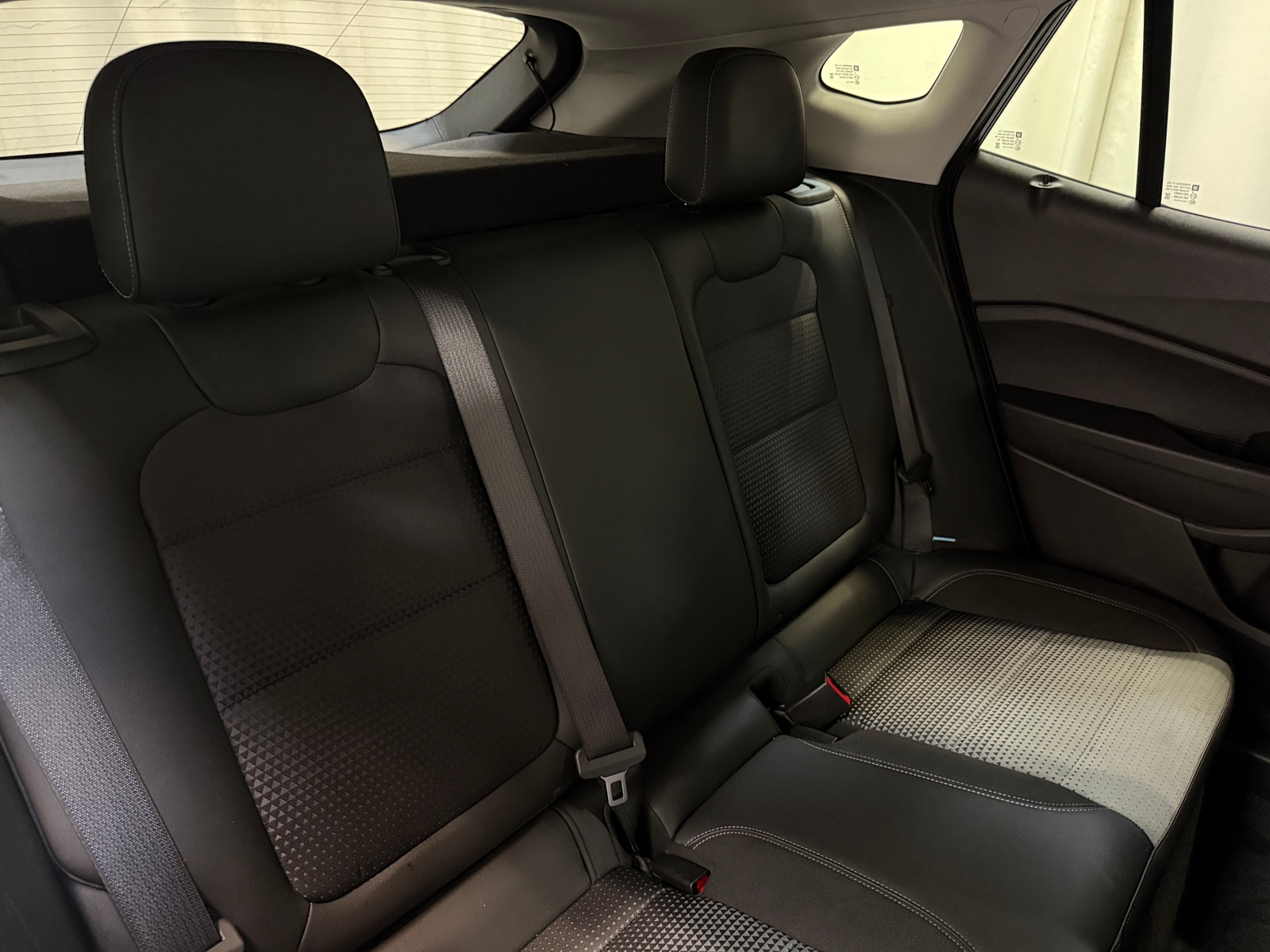 Thumbnail: 2025 Chevrolet Trax - 6