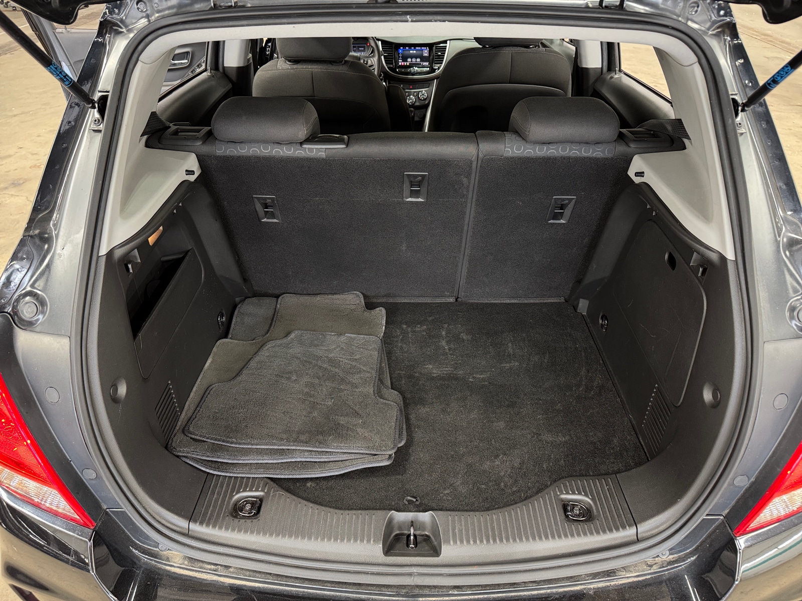 Thumbnail: 2020 Chevrolet Trax - 7