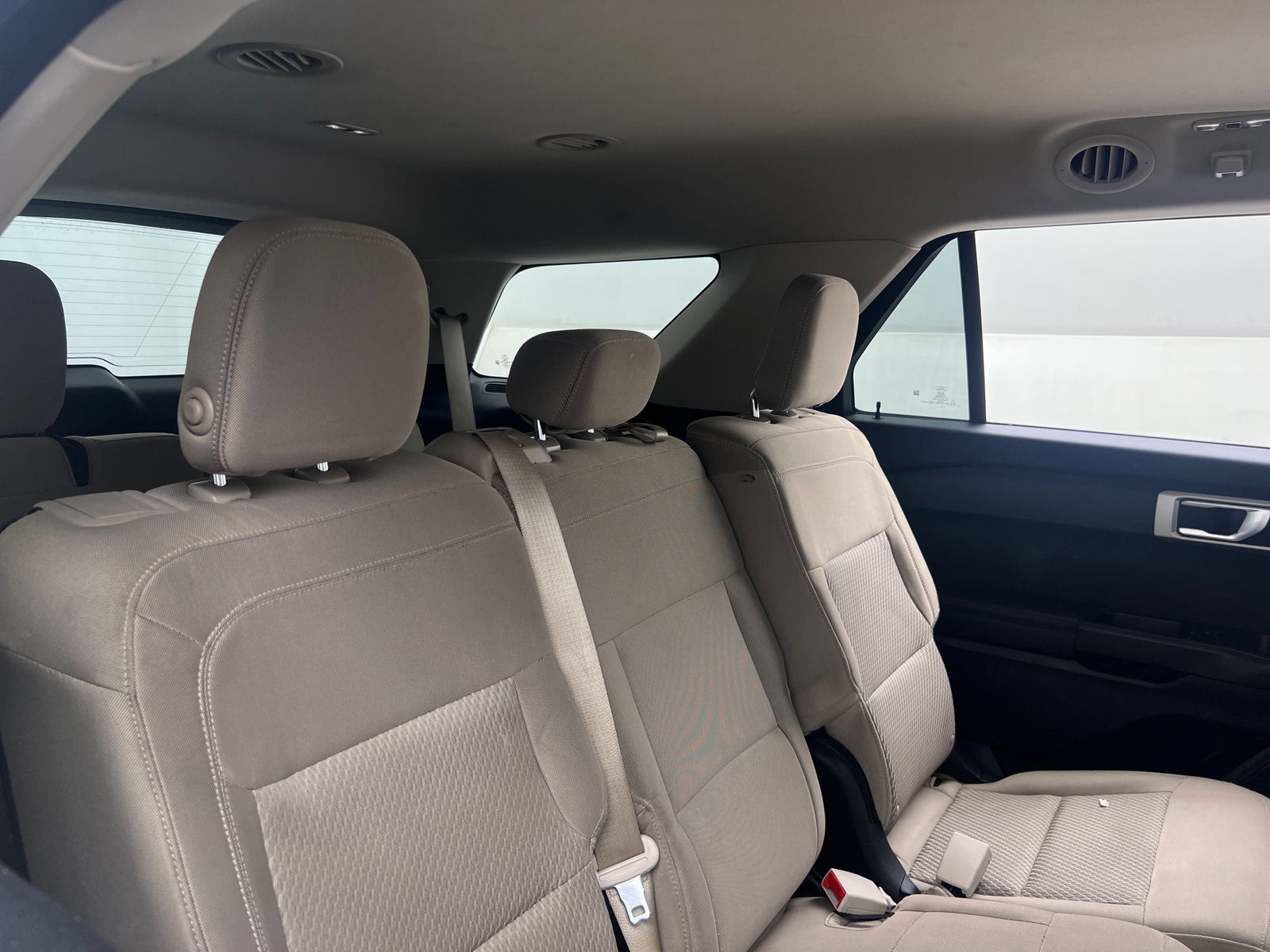 Thumbnail: 2020 Ford Explorer - 6
