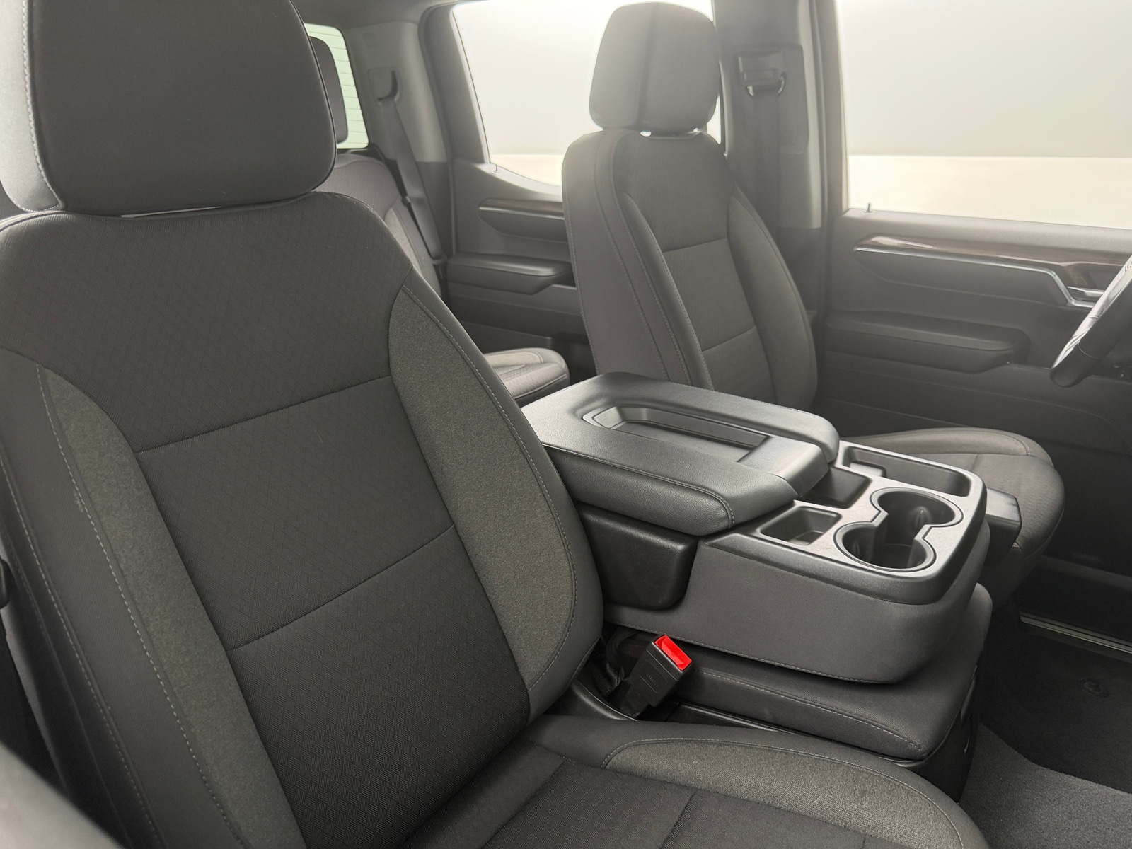 Thumbnail: 2022 Chevrolet Silverado 1500 - 2