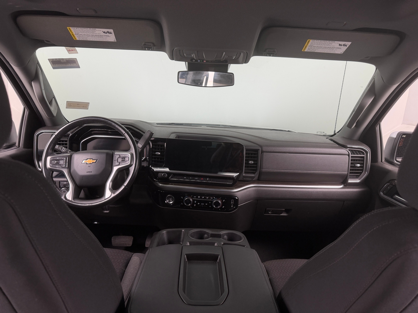 Thumbnail: 2022 Chevrolet Silverado 1500 - 3