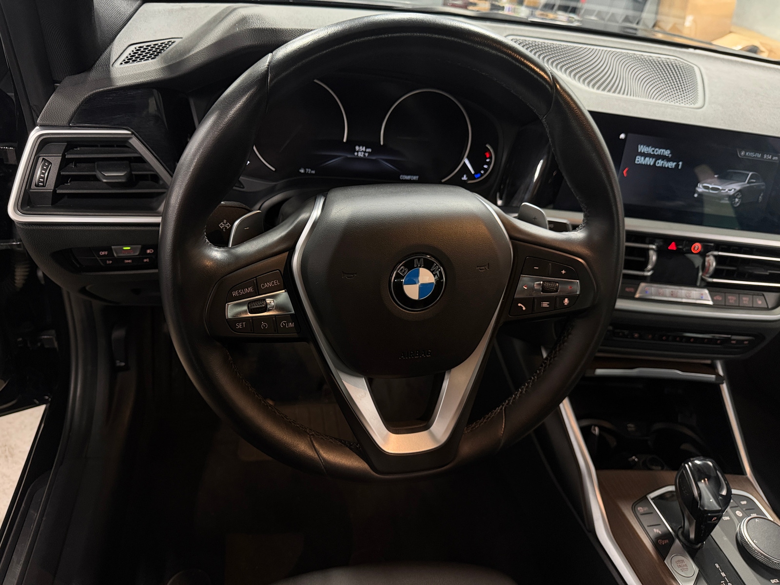 Thumbnail: 2020 BMW 3 Series - 4