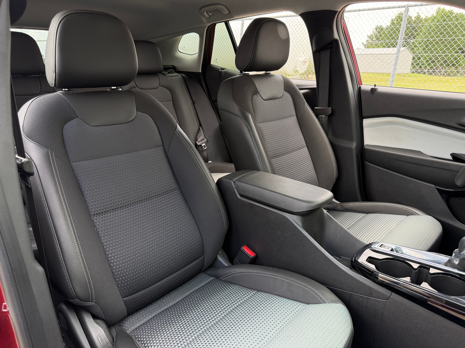 Thumbnail: 2025 Chevrolet Trax - 2
