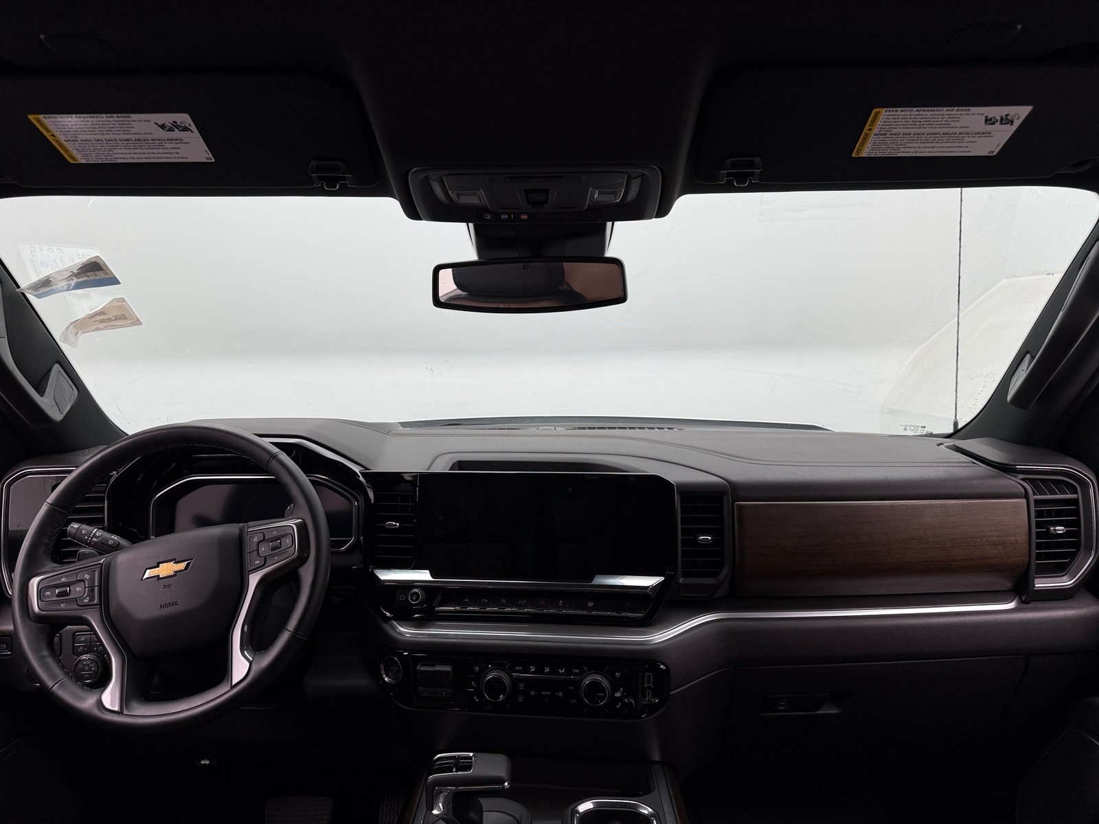Thumbnail: 2025 Chevrolet Silverado 1500 - 2