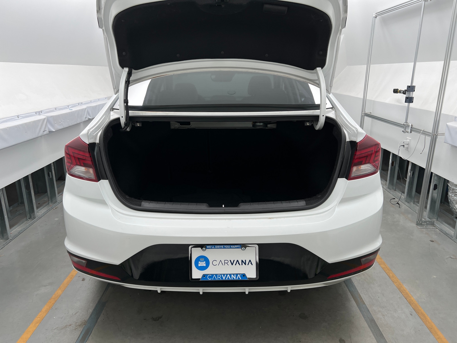 Thumbnail: 2020 Hyundai Elantra - 6
