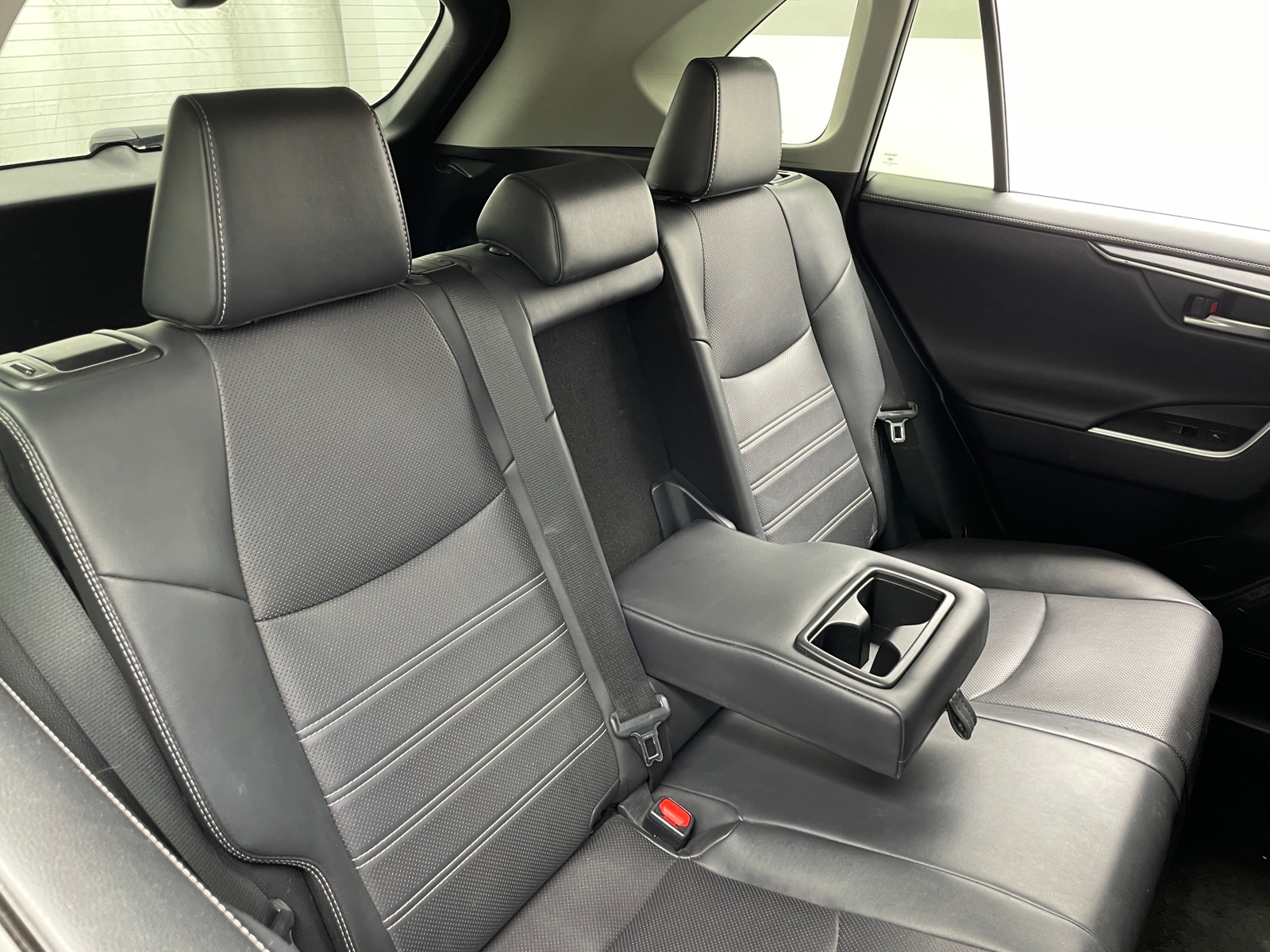 Thumbnail: 2019 Toyota RAV4 - 5