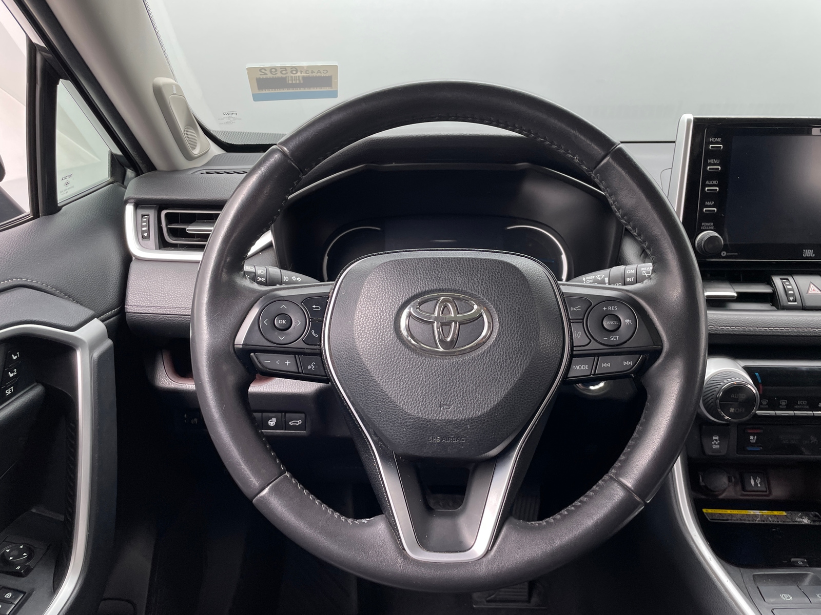 Thumbnail: 2019 Toyota RAV4 - 4