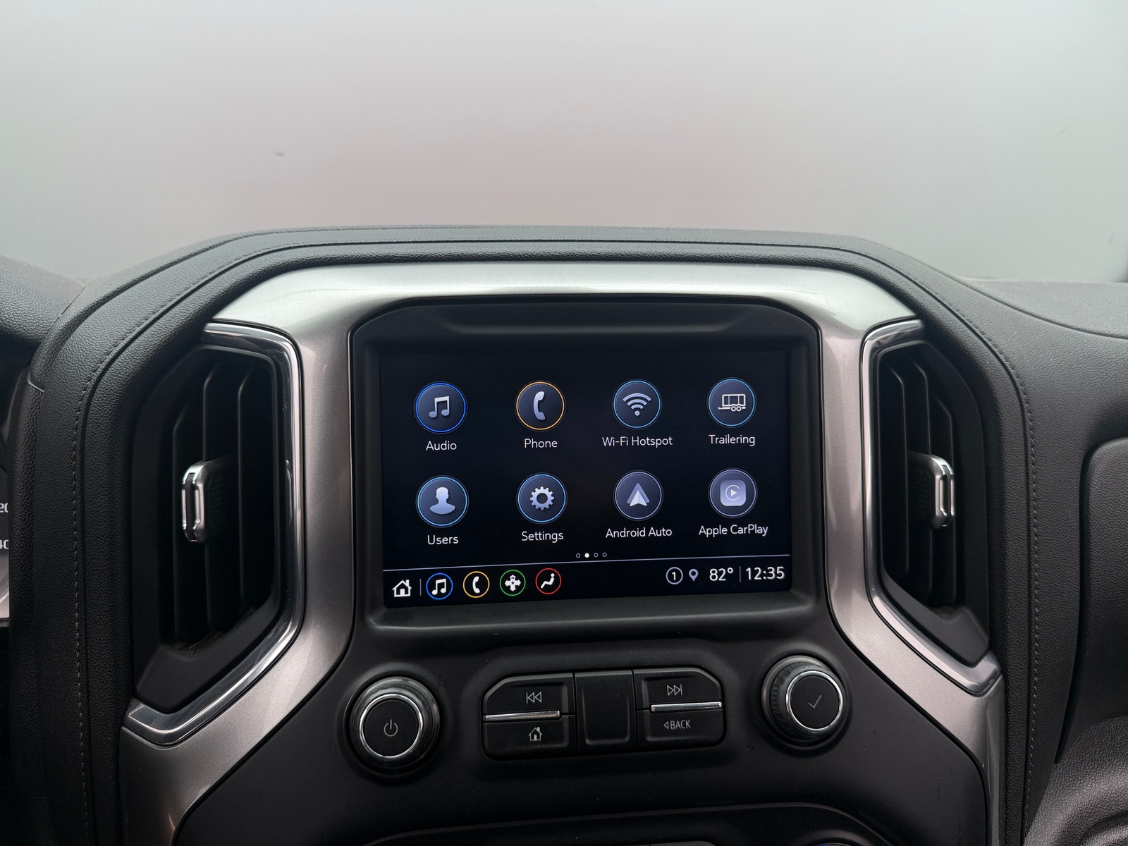 Thumbnail: 2021 Chevrolet Silverado 1500 - 4