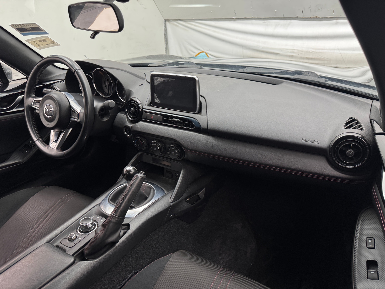 Thumbnail: 2016 Mazda MX-5 Miata - 3
