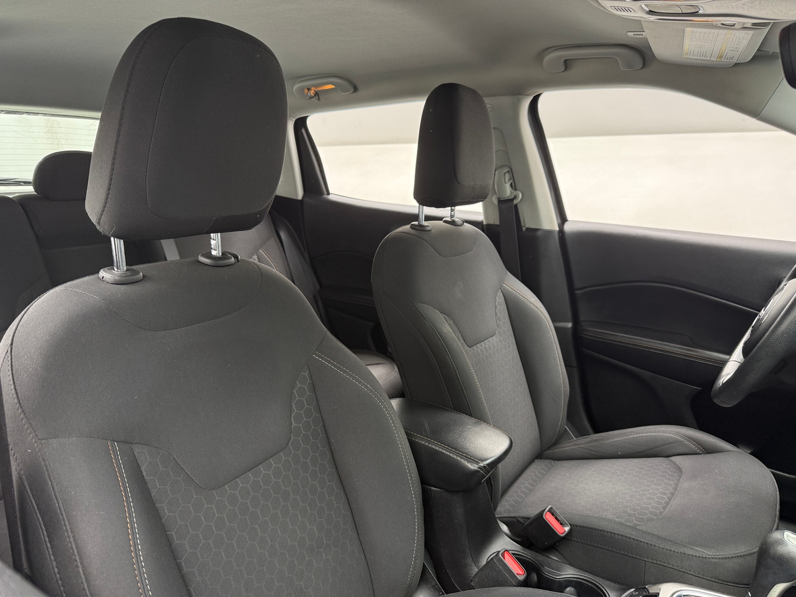 Thumbnail: 2019 Jeep Compass - 2