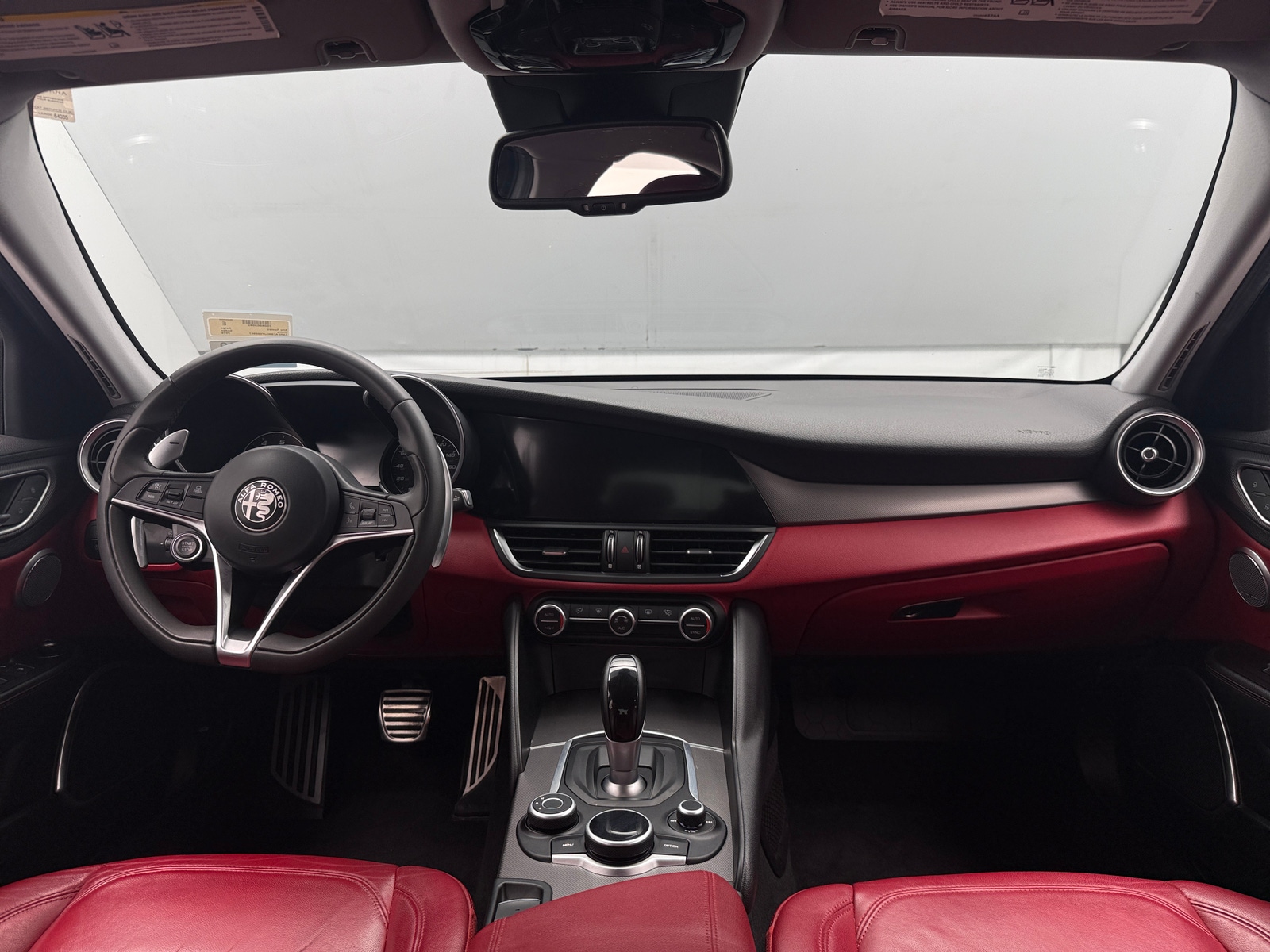 Thumbnail: 2018 Alfa Romeo Giulia - 2