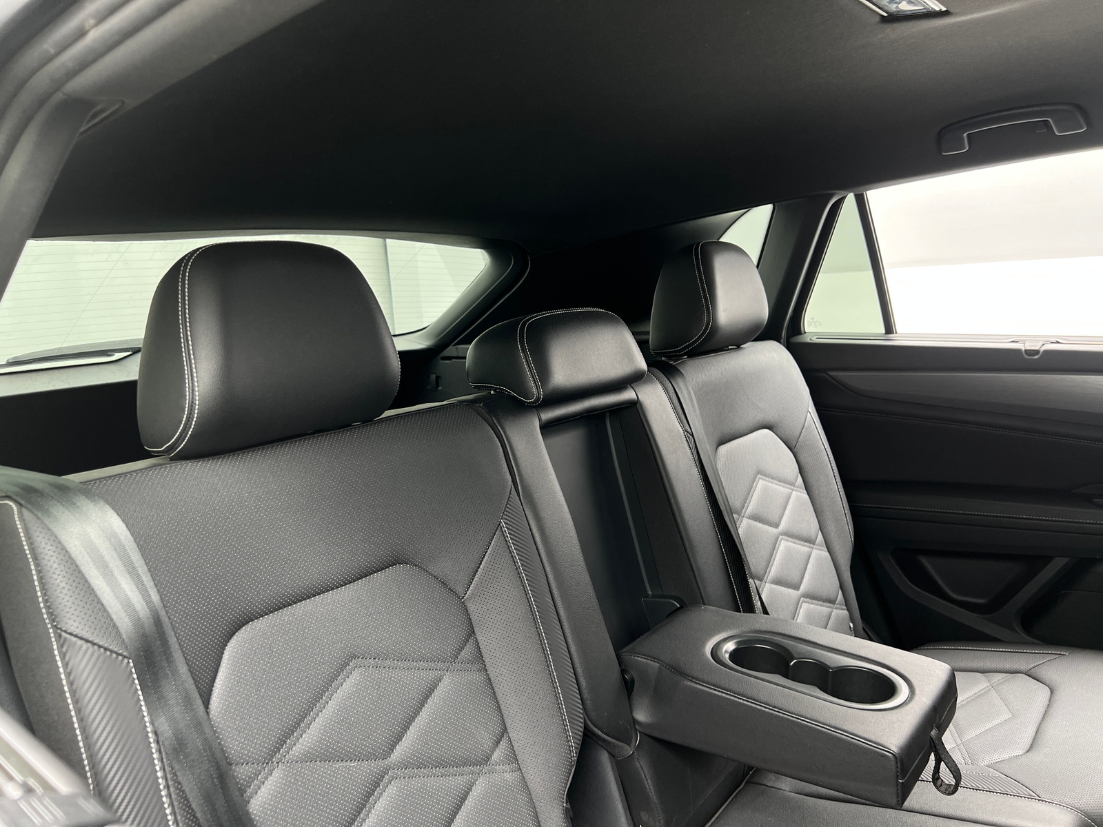 Thumbnail: 2024 Volkswagen Atlas - 5