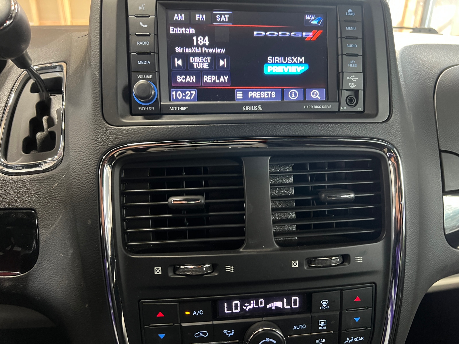Thumbnail: 2019 Dodge Grand Caravan - 4