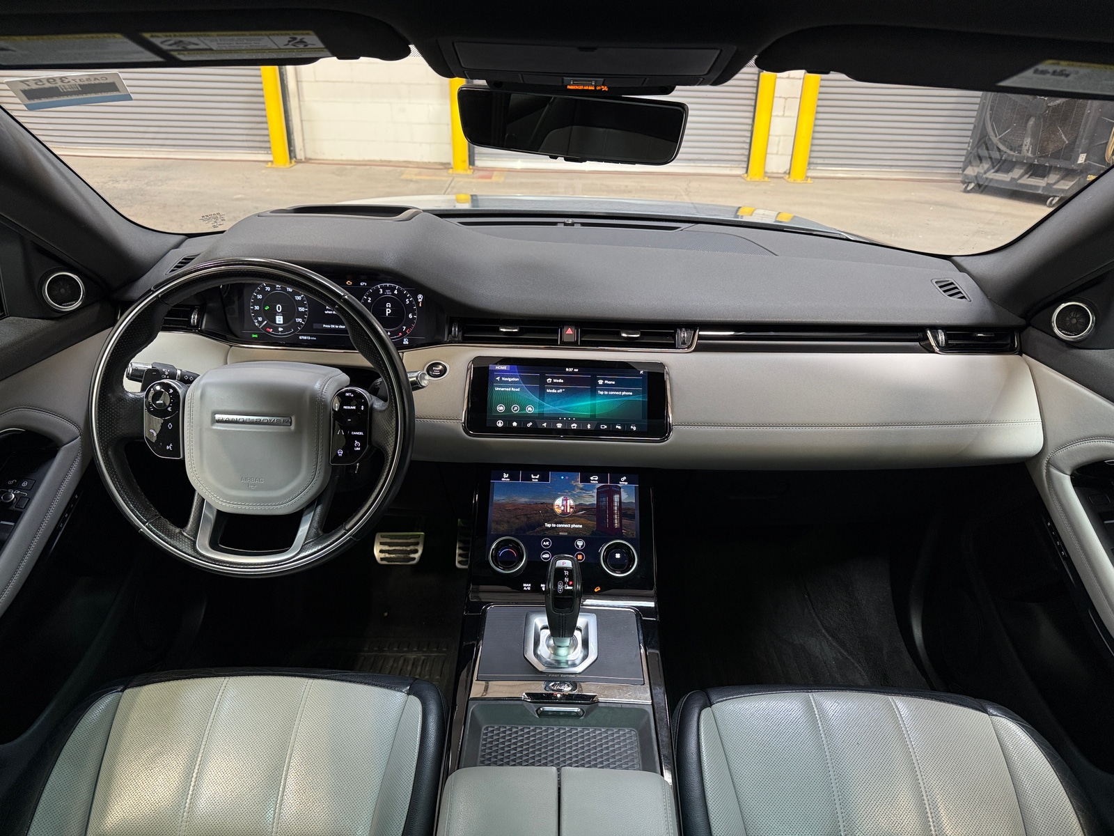 Thumbnail: 2020 Land Rover Range Rover Evoque - 2