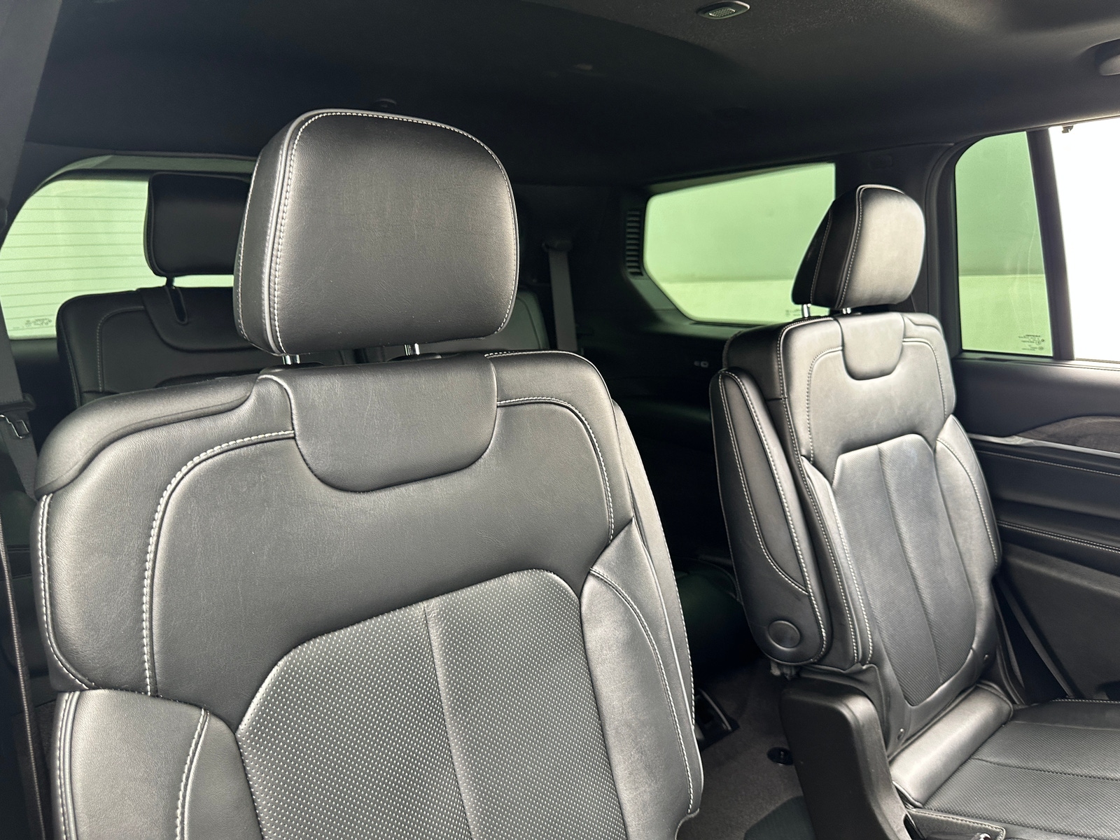 Thumbnail: 2021 Jeep Grand Cherokee L - 5