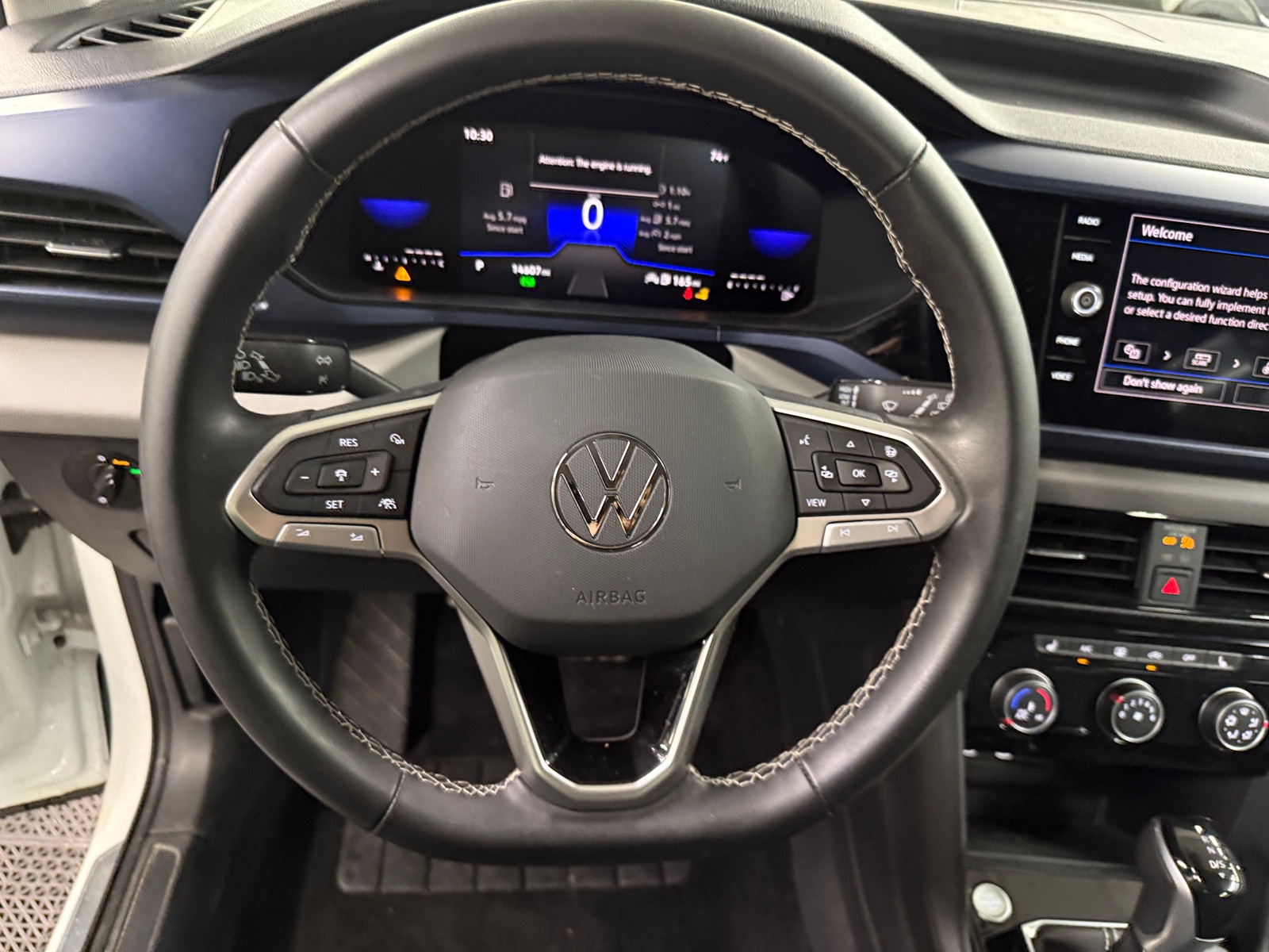 Thumbnail: 2023 Volkswagen Taos - 5