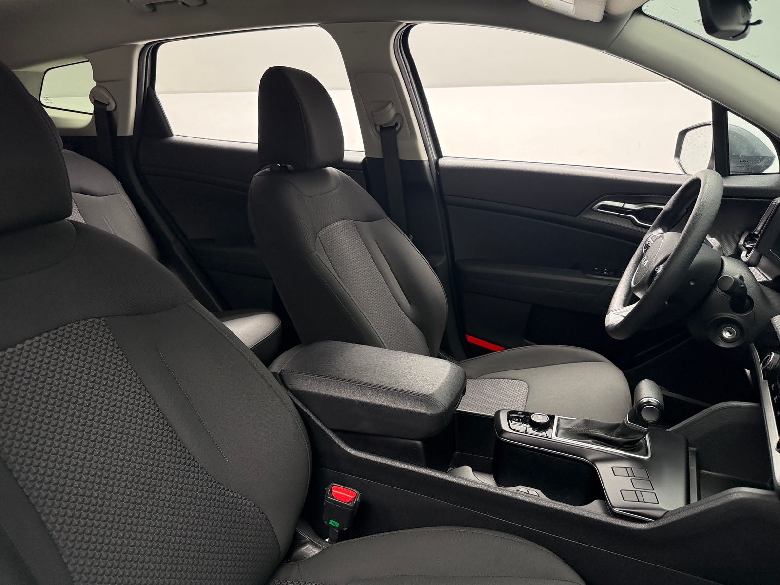 Thumbnail: 2025 Kia Sportage - 2