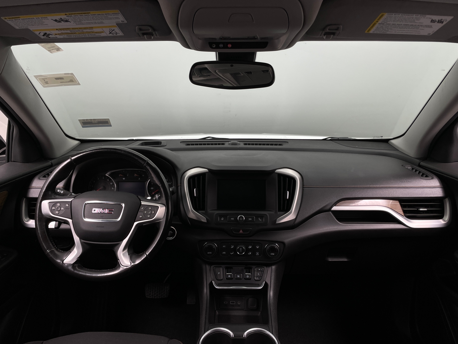 Thumbnail: 2020 GMC Terrain - 3