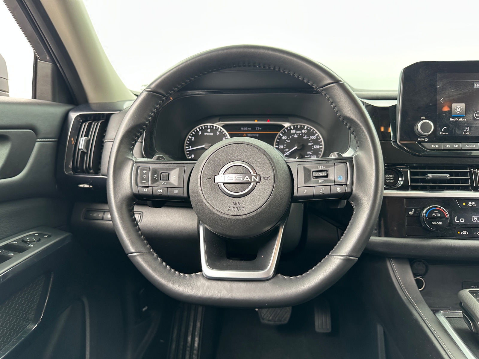 Thumbnail: 2025 Nissan Pathfinder - 5