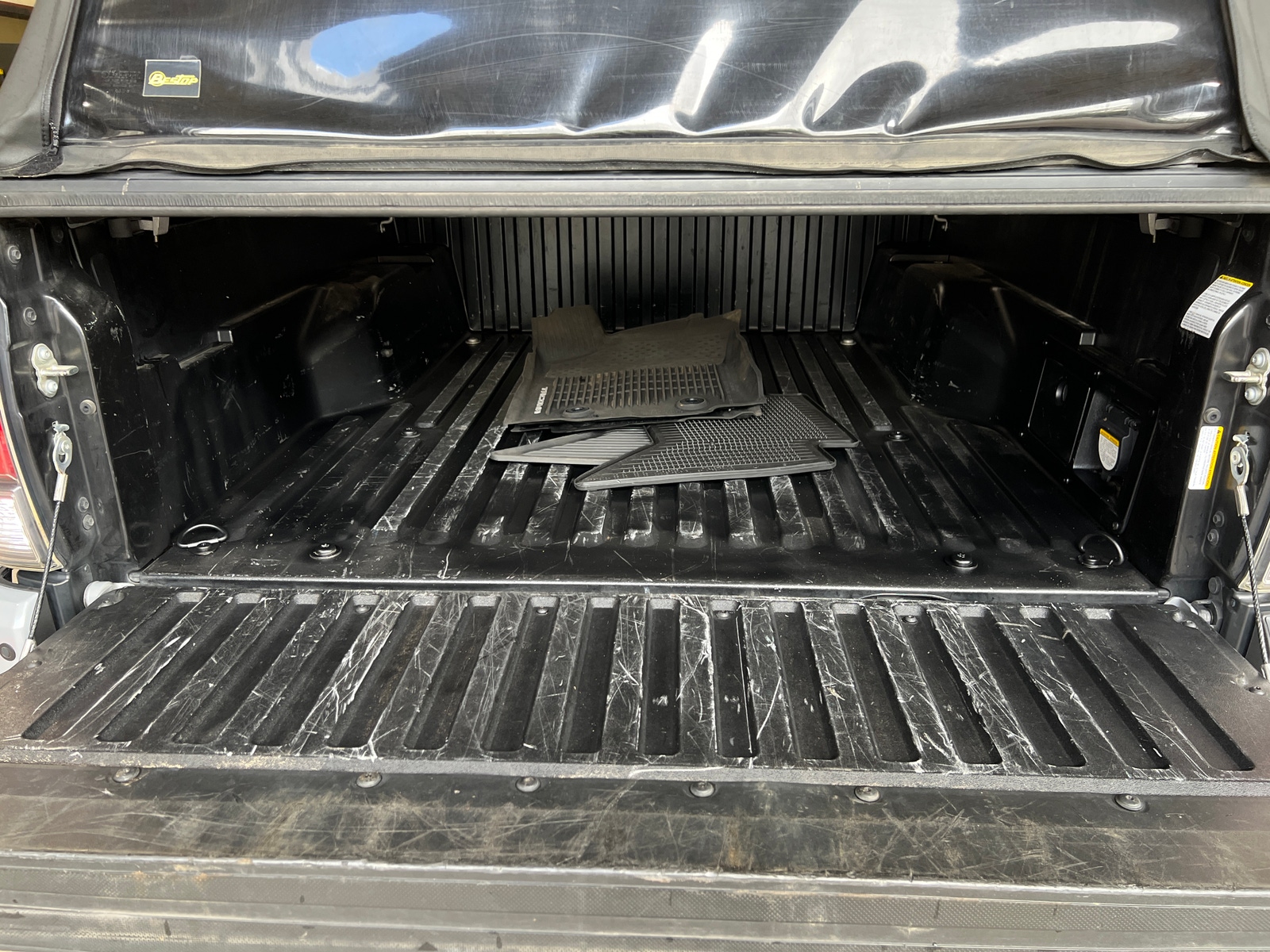 Thumbnail: 2020 Toyota Tacoma - 6