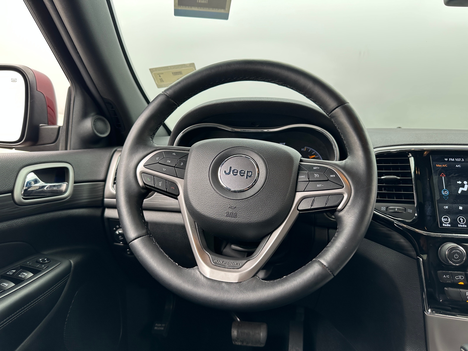 Thumbnail: 2019 Jeep Grand Cherokee - 5