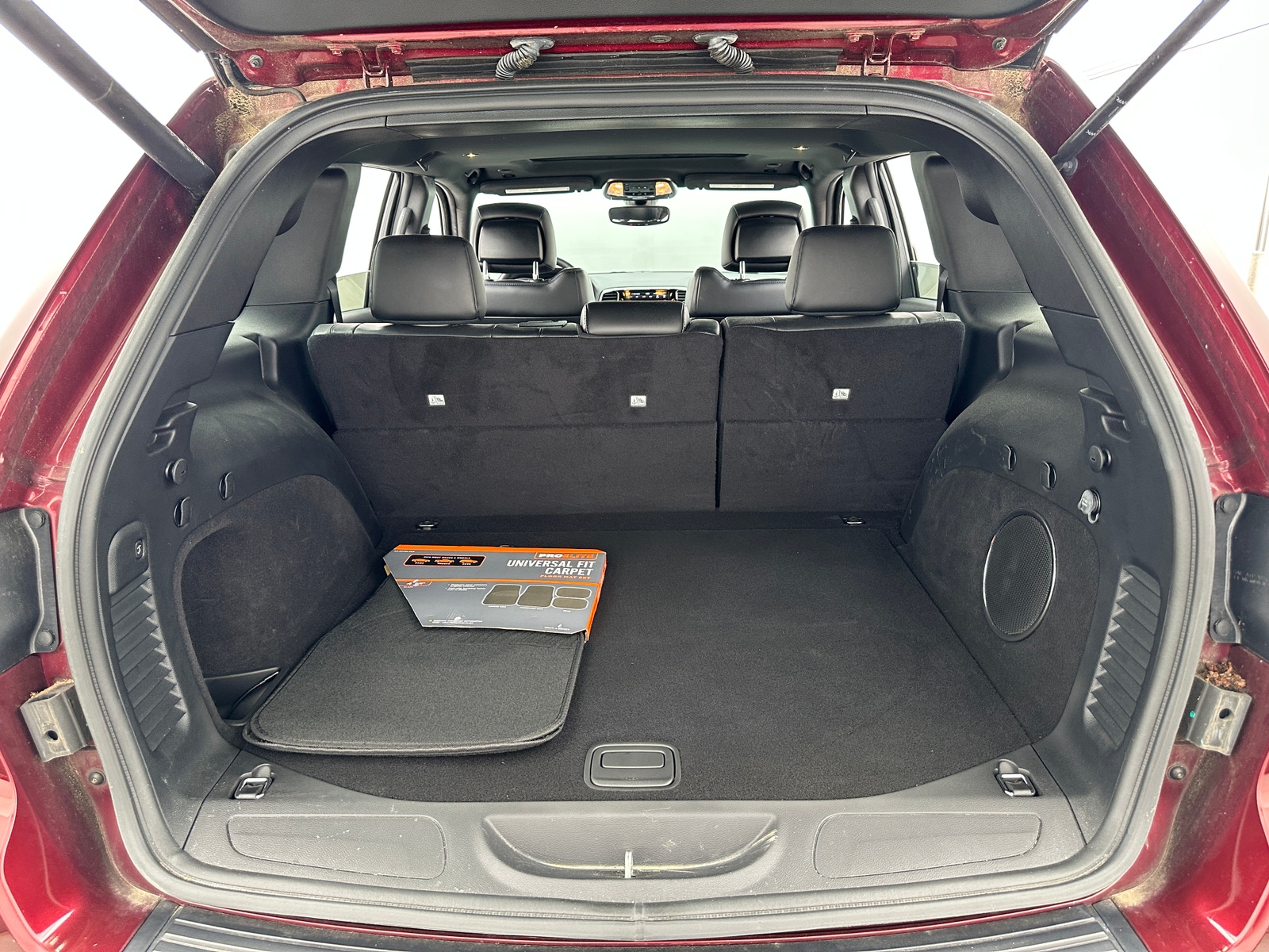 Thumbnail: 2019 Jeep Grand Cherokee - 7
