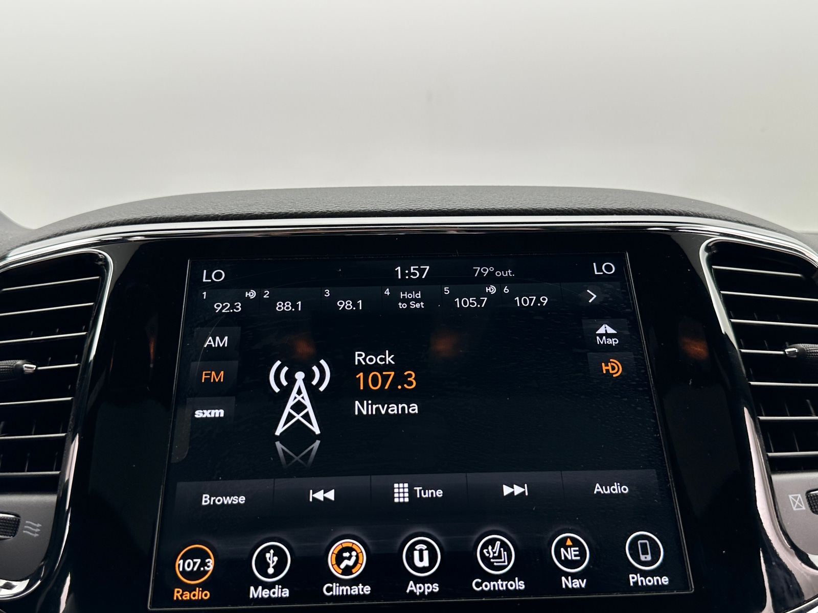 Thumbnail: 2019 Jeep Grand Cherokee - 4