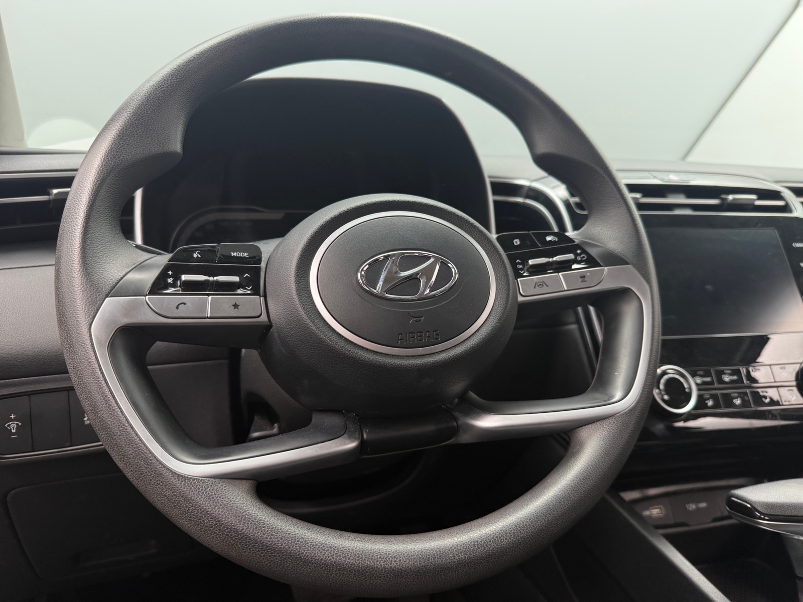 Thumbnail: 2023 Hyundai Tucson - 5