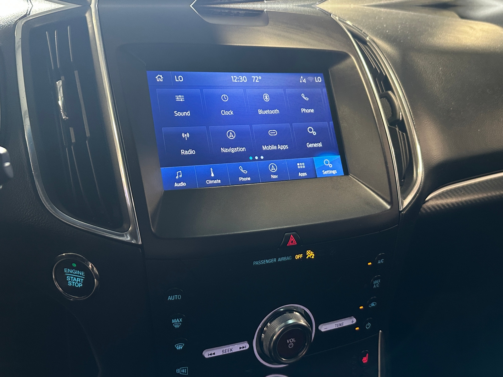 Thumbnail: 2020 Ford Edge - 3